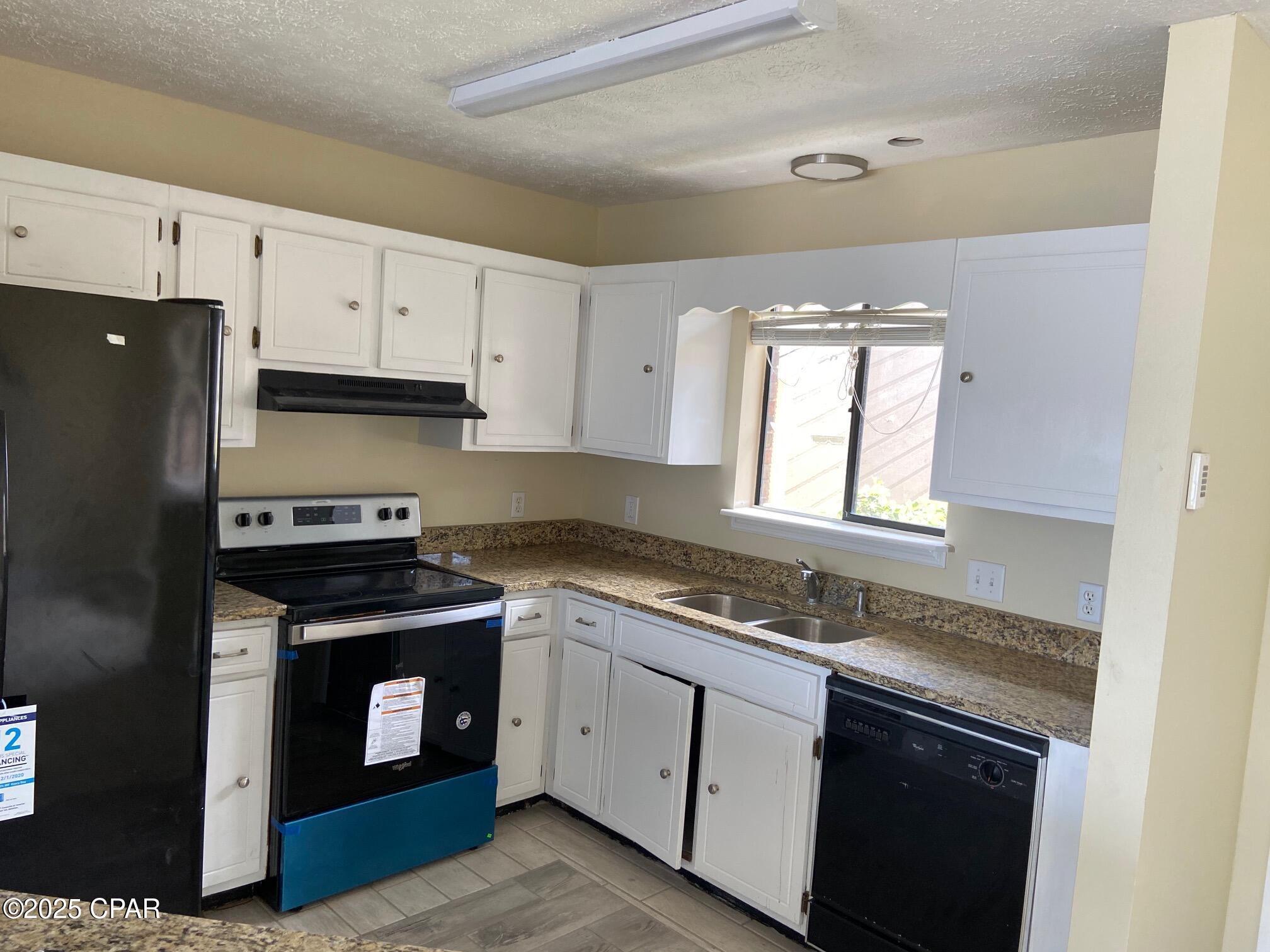 Image 3 For 115 Marin Drive