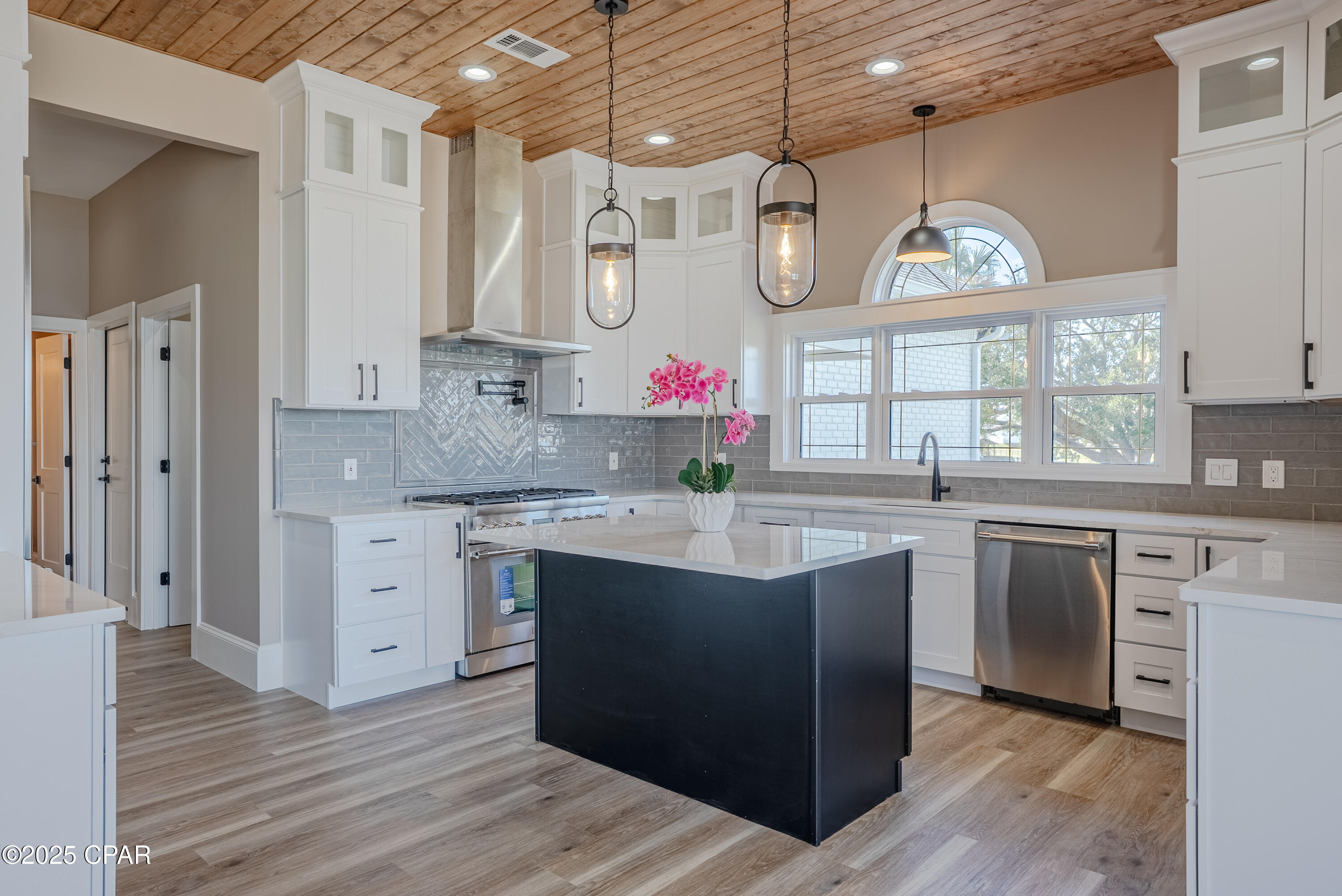 Image 20 For 2601 Ferol Lane