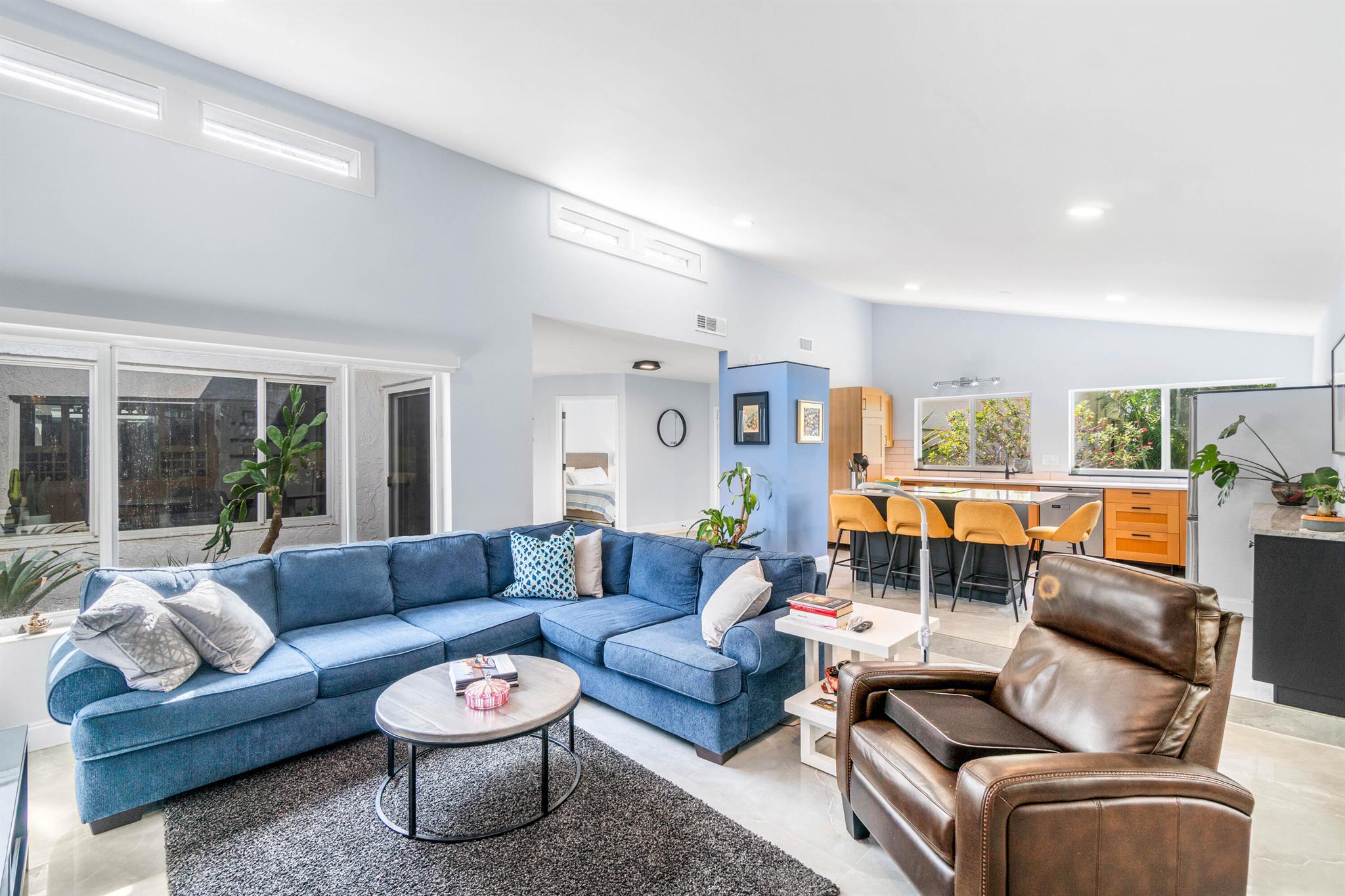 Villas Of Monterey At Ind