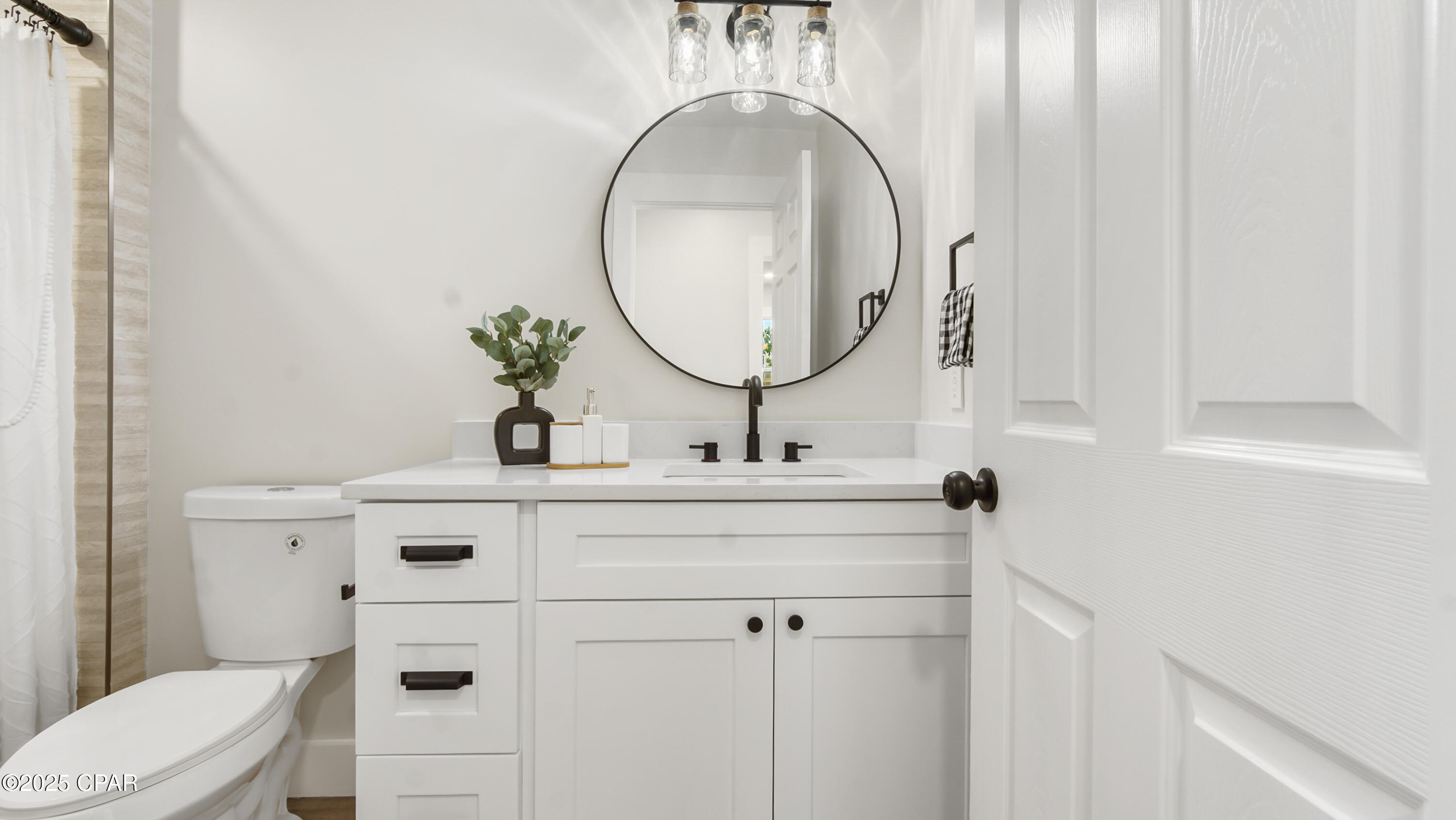 Image 16 For 2402 16th Court