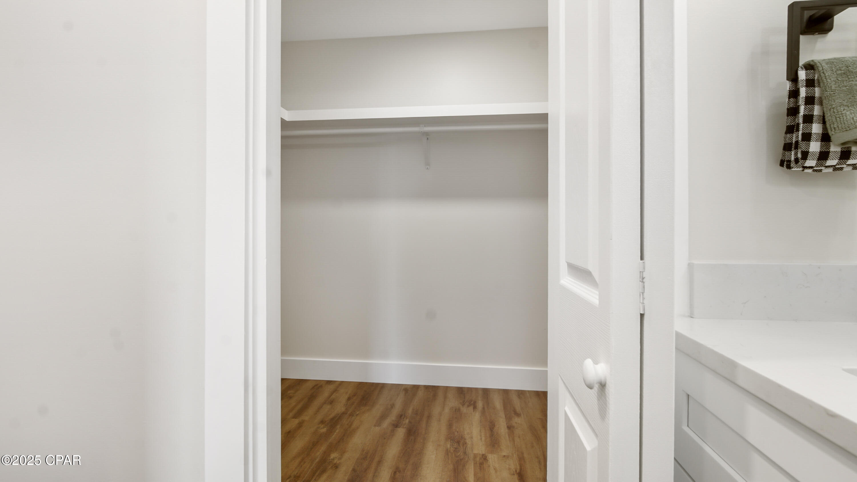 Image 29 For 2402 16th Court