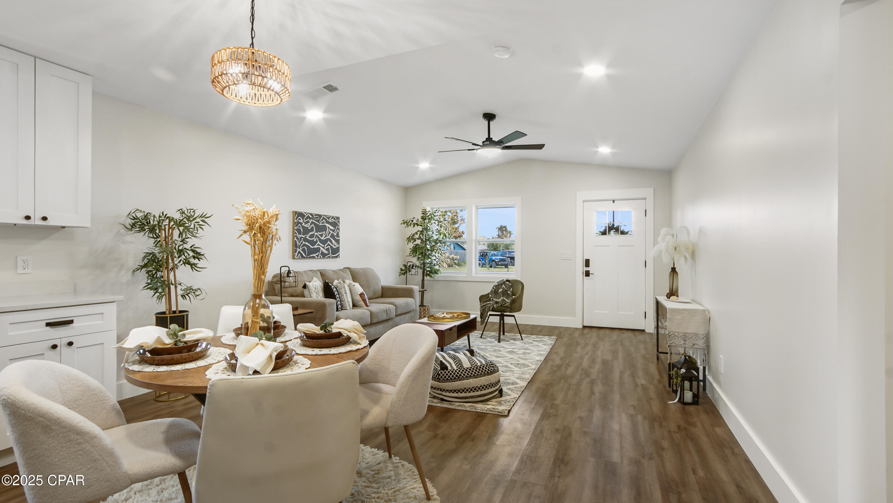 Image 5 For 2402 16th Court