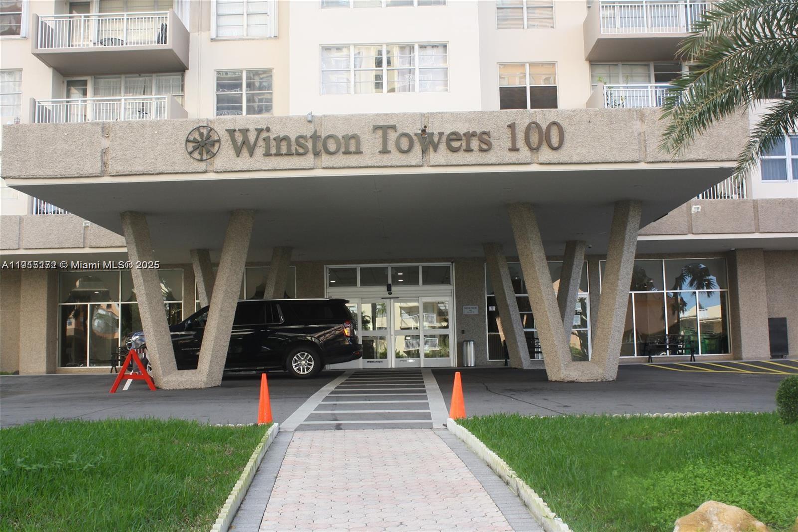 Winston Towers 100 Condo