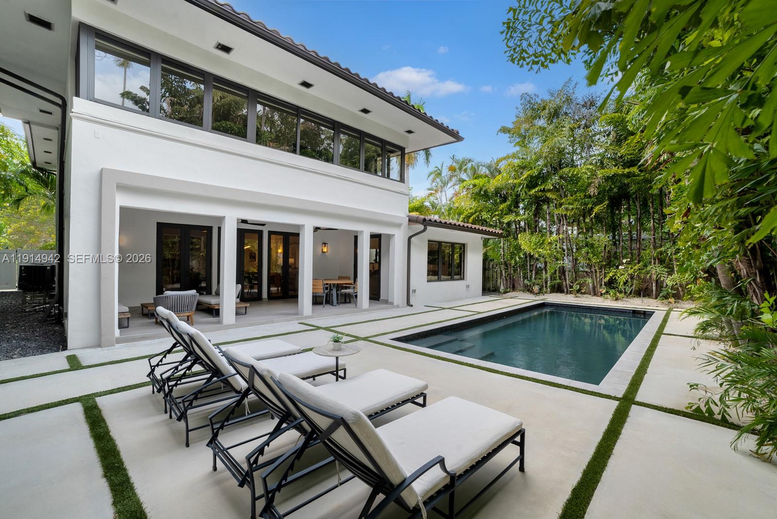 Homes for sale in Miami Beach, FL | 5735 N Bay Rd, Miami Beach, FL 33140 | MLS# A11914942