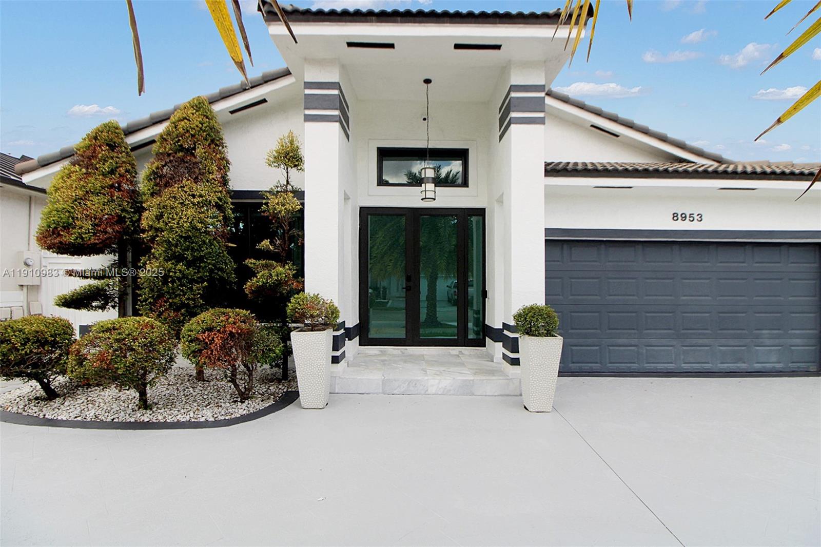 Florida Tropical Estates