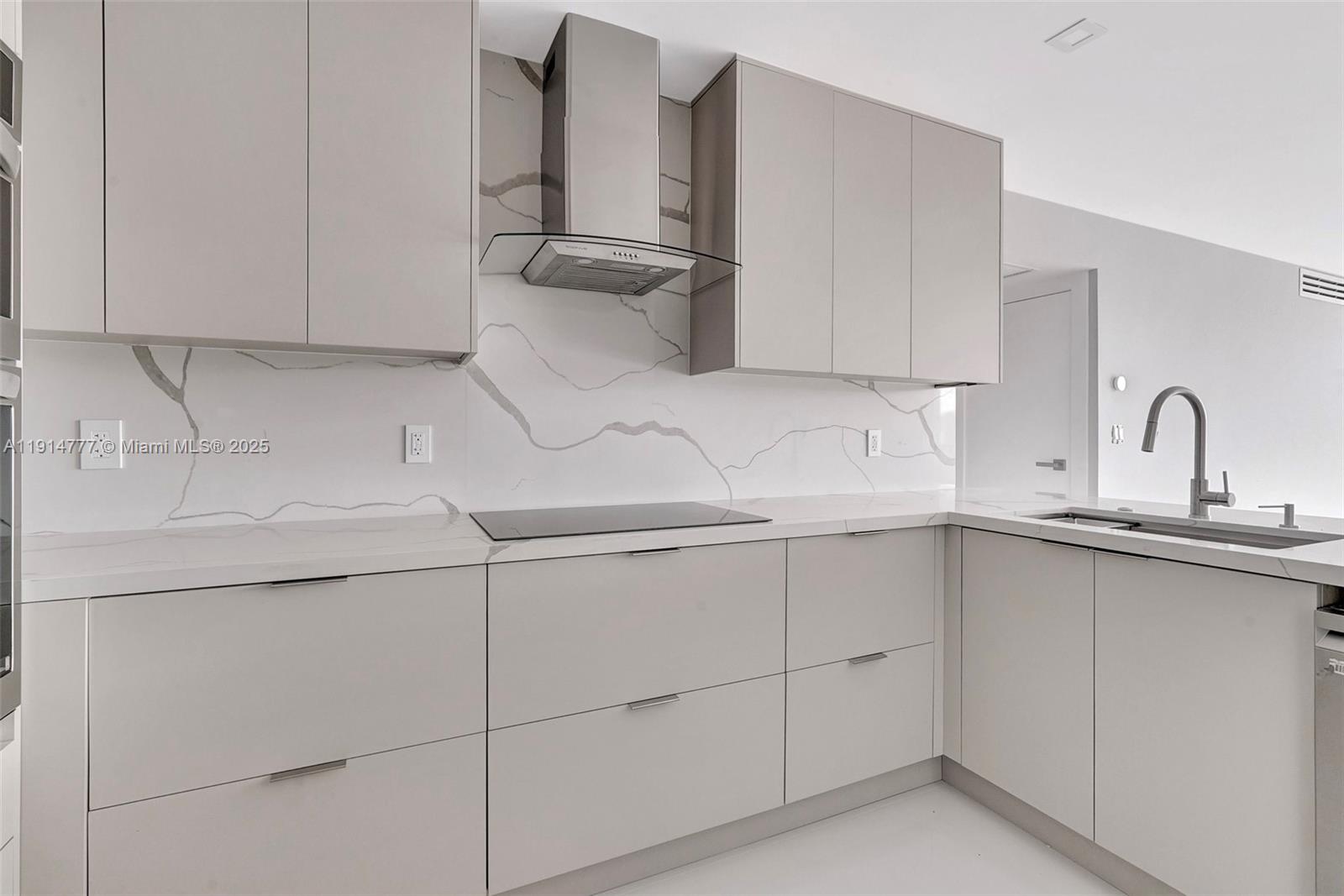 Coronado Condo- Tower III