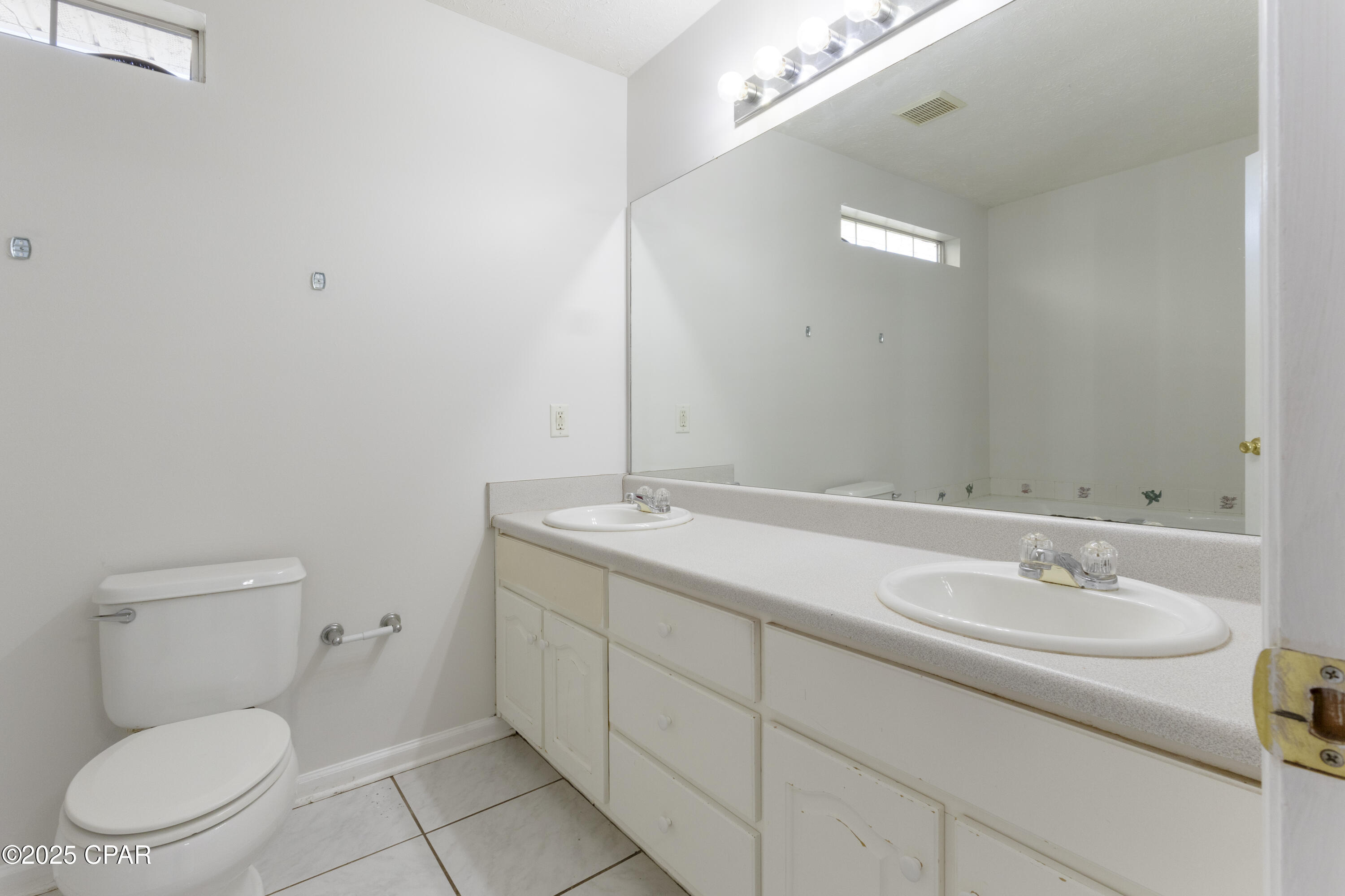 Image 14 For 6404 Pine Drive