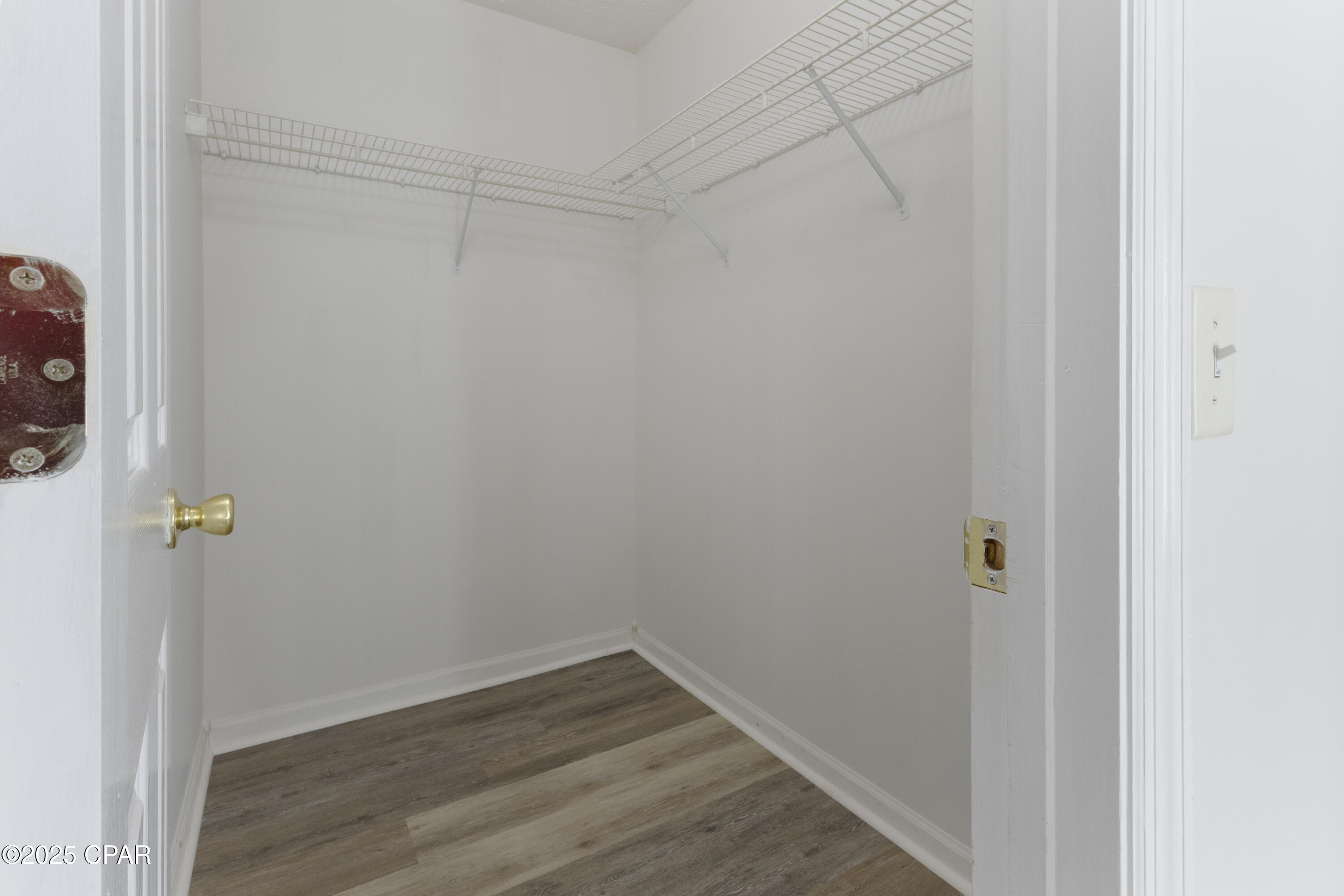 Image 19 For 6404 Pine Drive