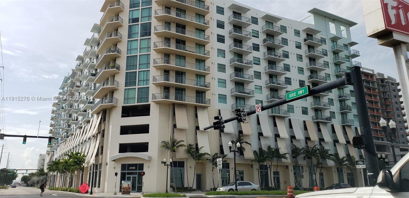 Hollywood Station Res Con