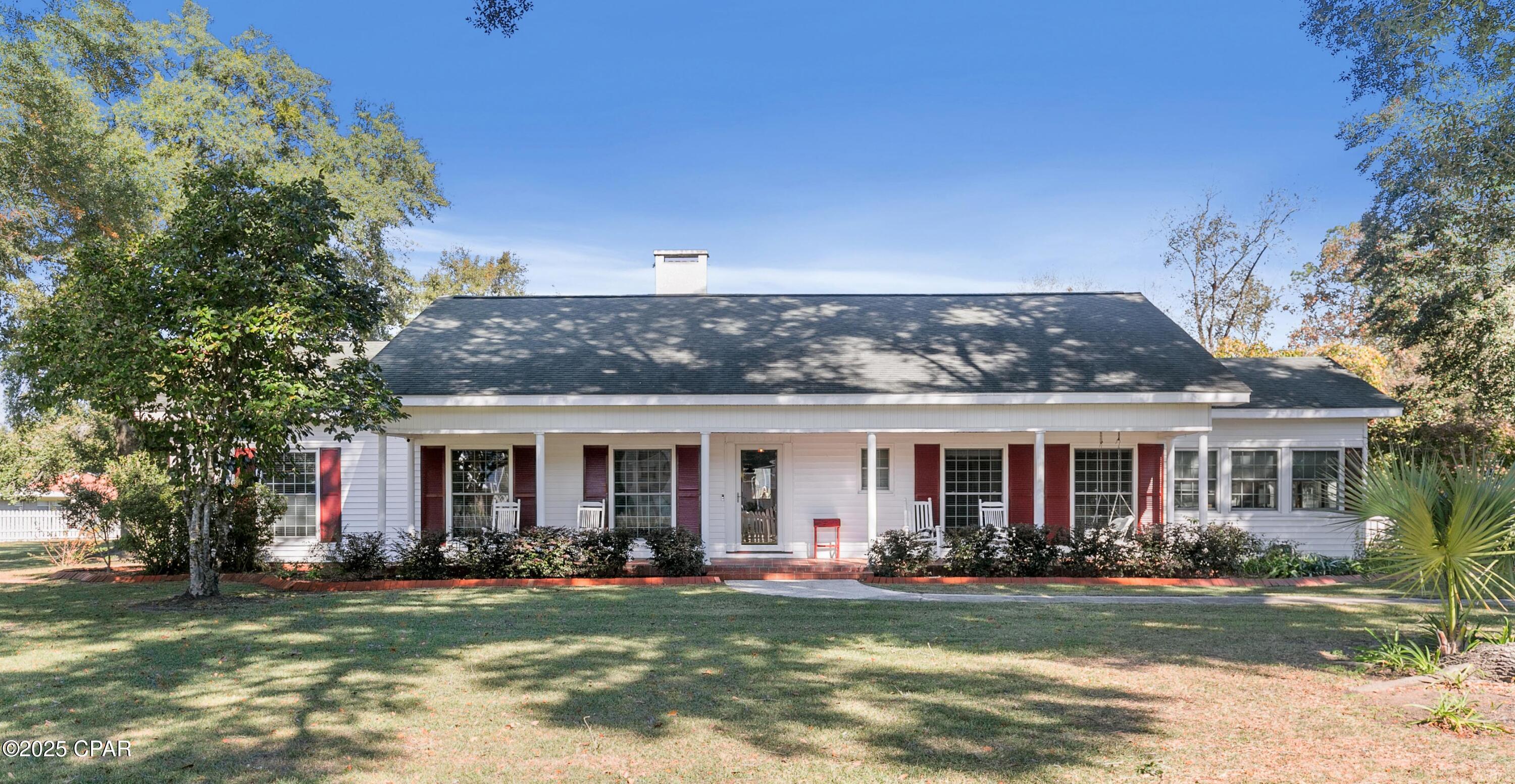 Details for 1060 8th Avenue, Graceville, FL 32440