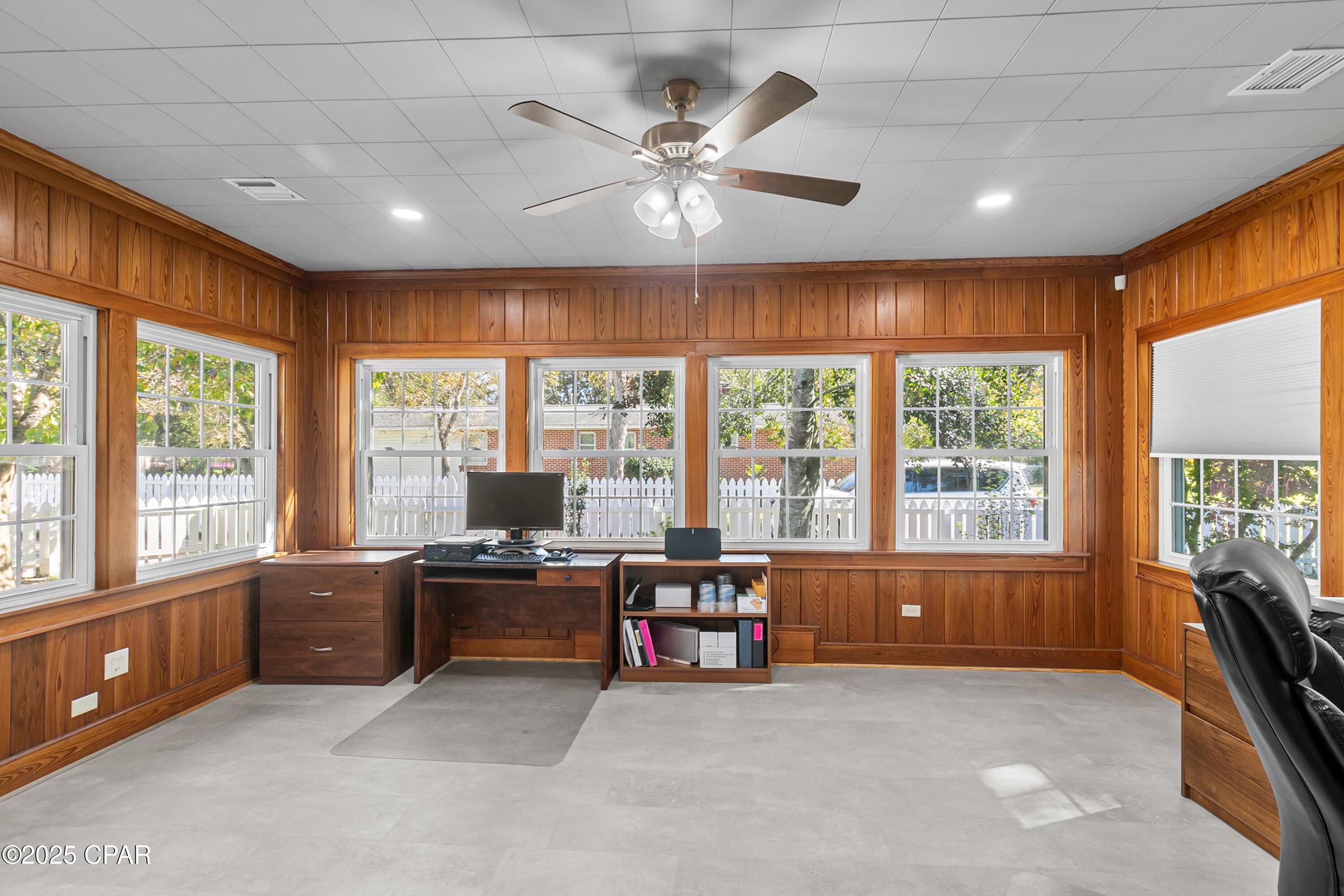 Image 39 For 1060 8th Avenue