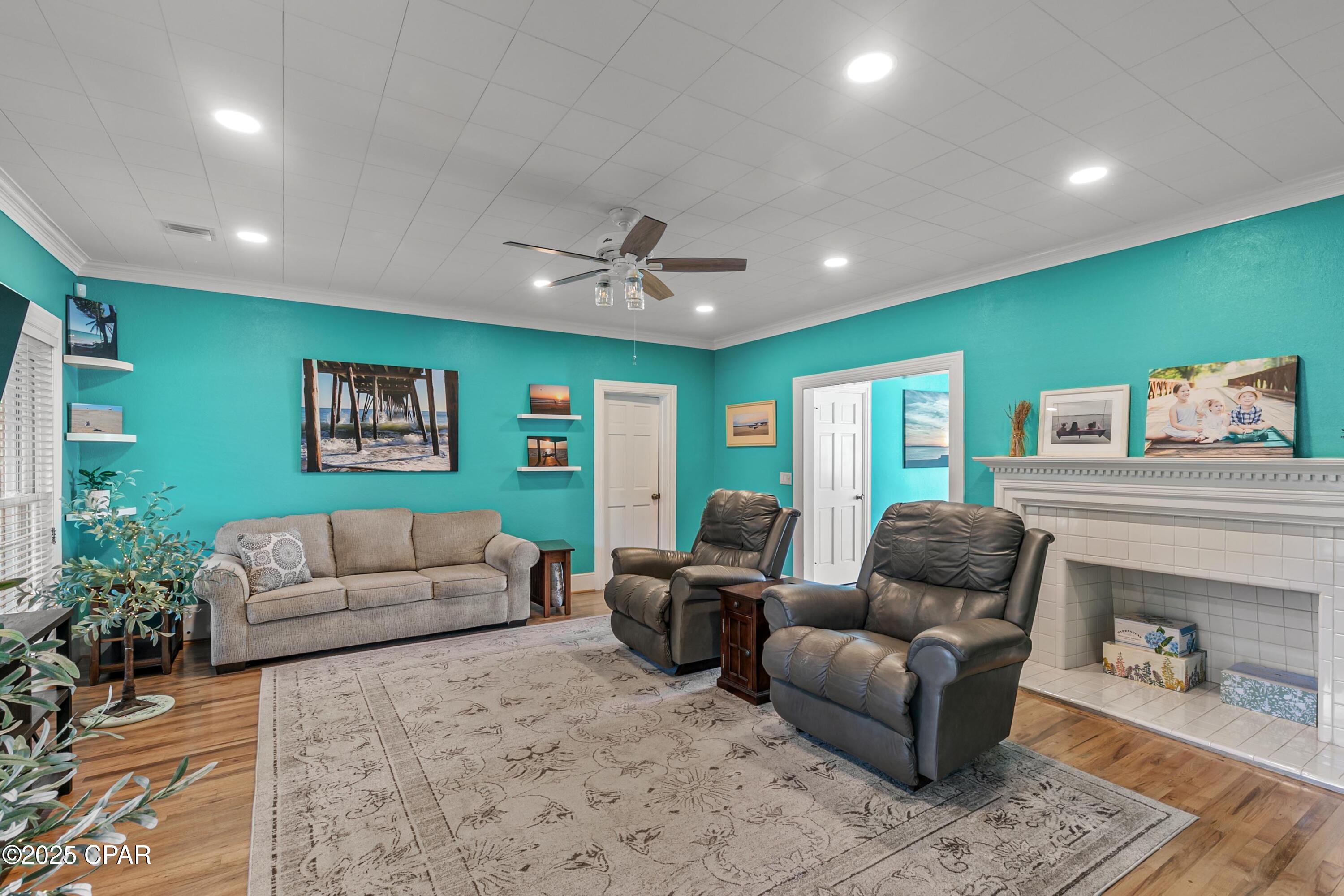 Image 41 For 1060 8th Avenue