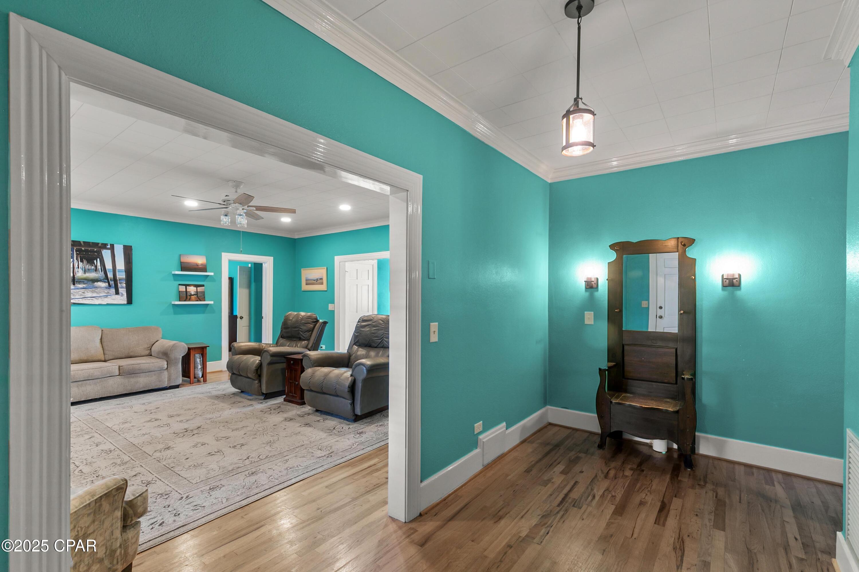 Image 54 For 1060 8th Avenue