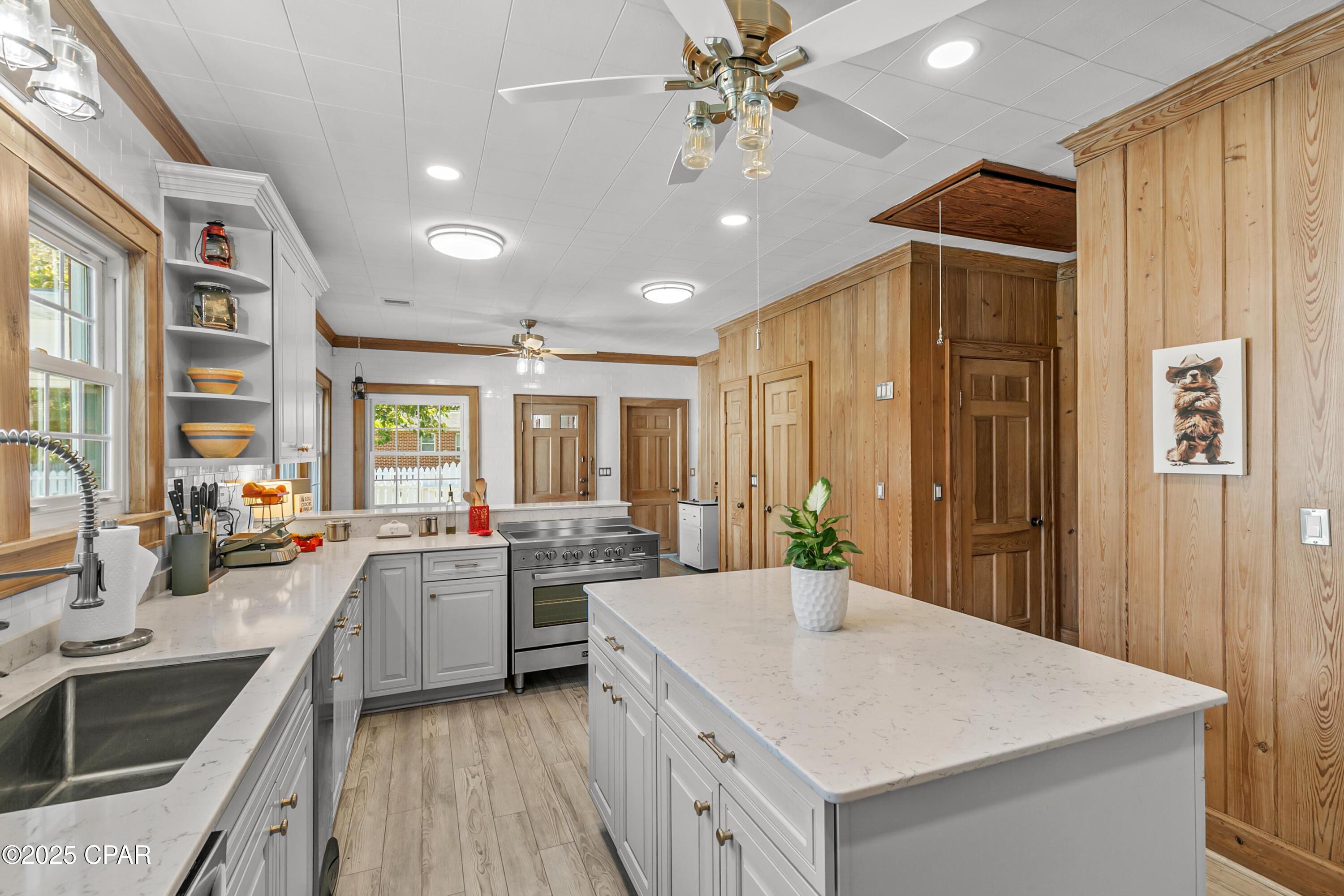 Image 59 For 1060 8th Avenue