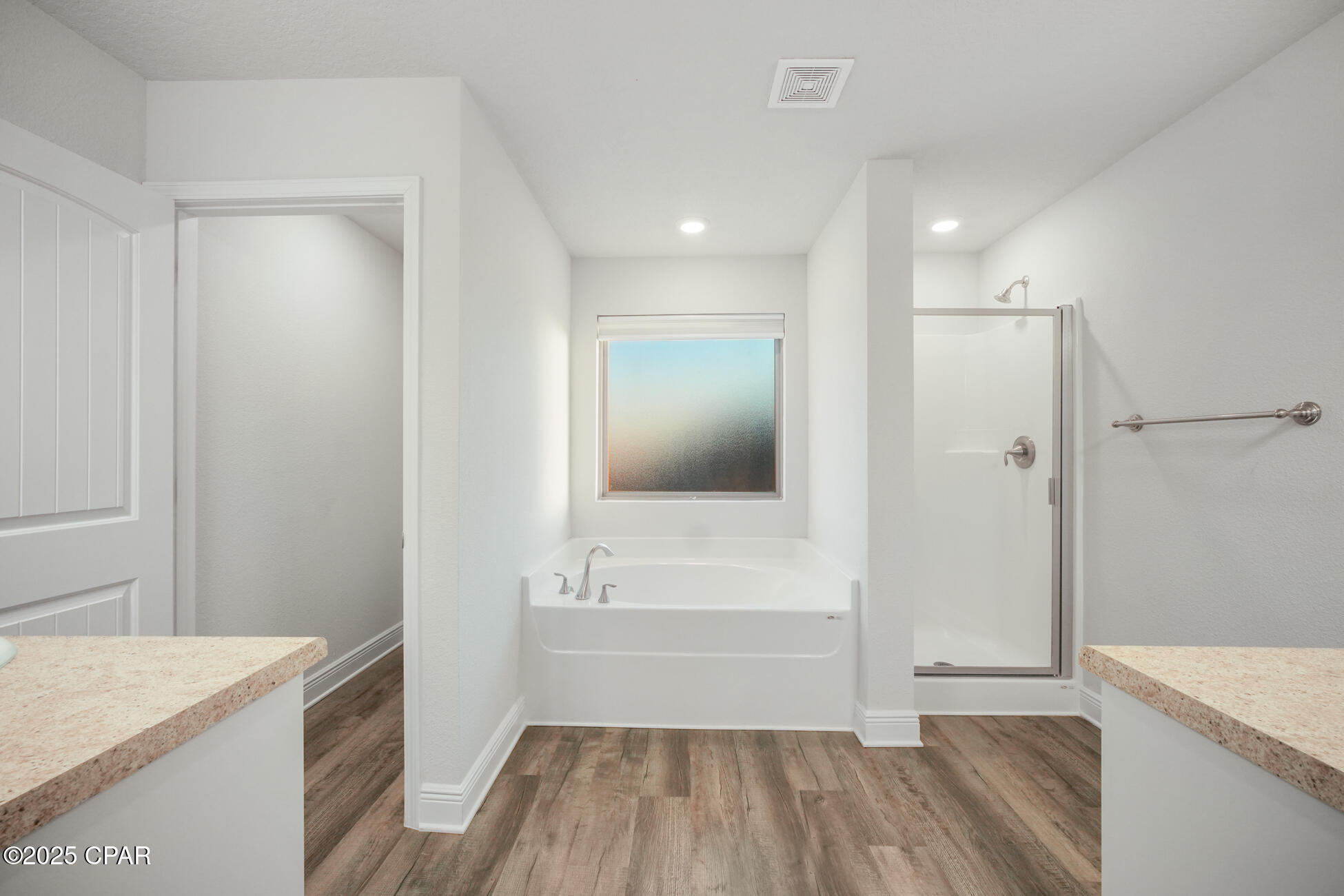 Image 35 For 2011 Broad Street