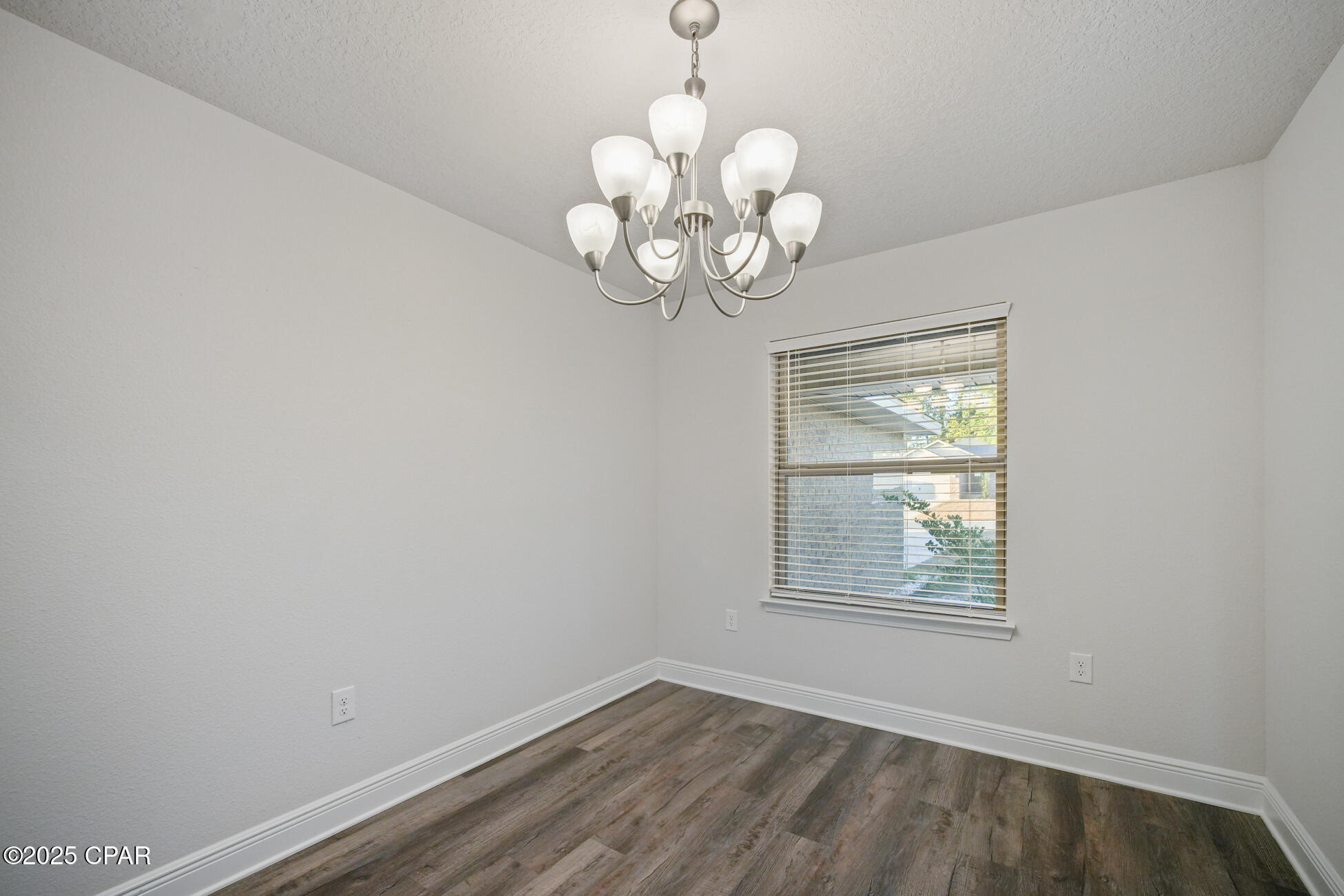 Image 40 For 2011 Broad Street