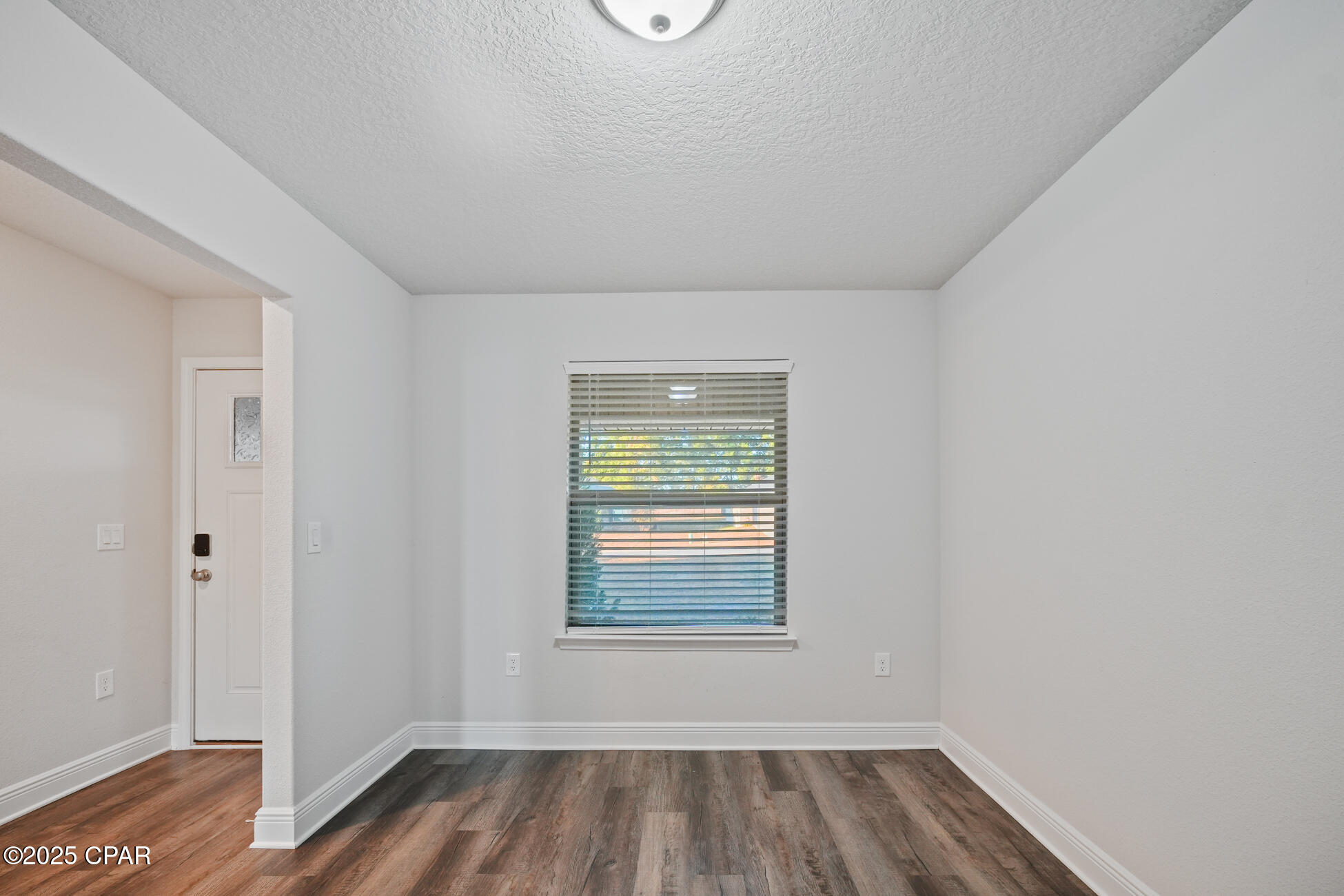 Image 45 For 2011 Broad Street