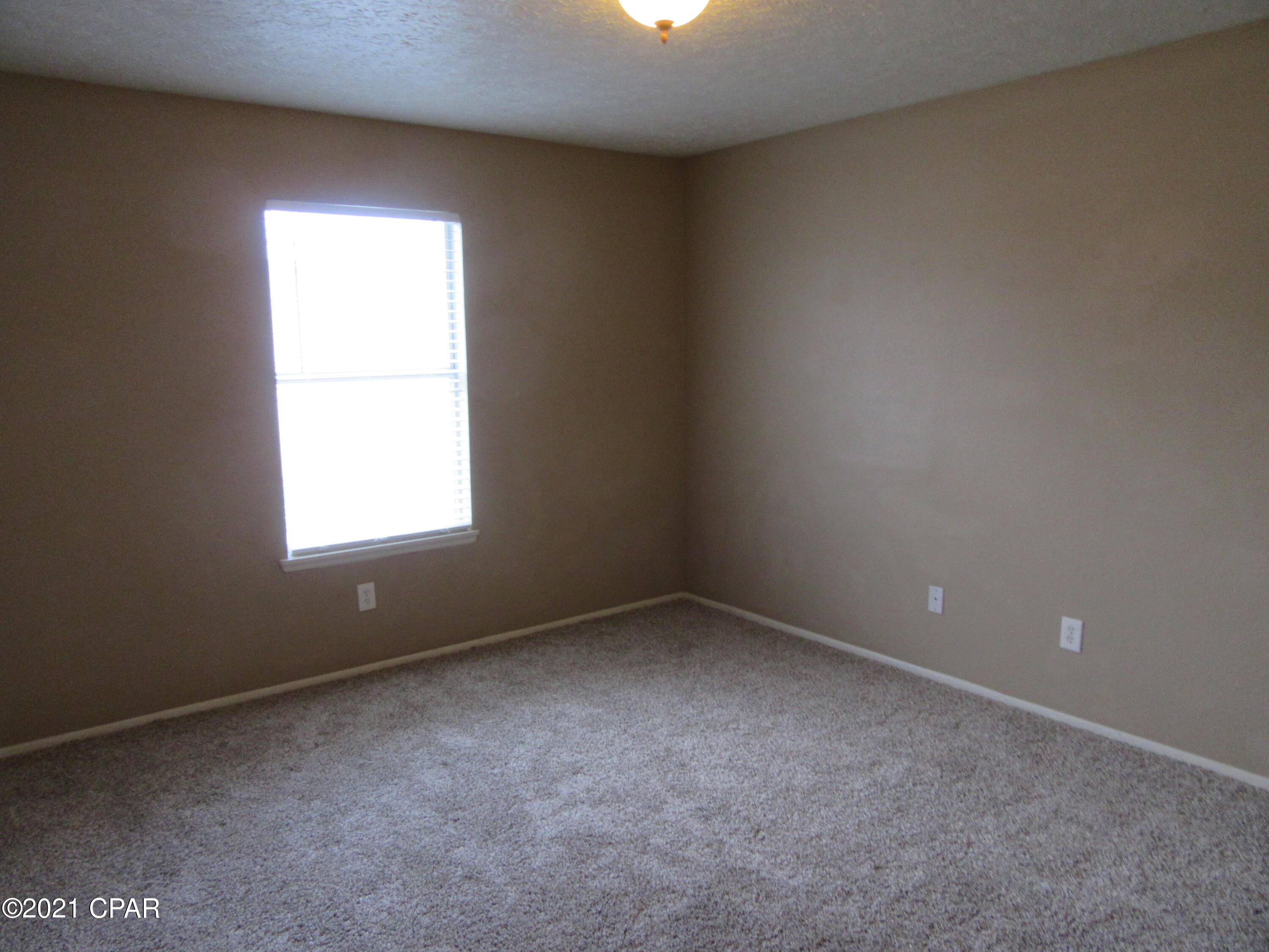 Image 6 For 1104 19th Court E