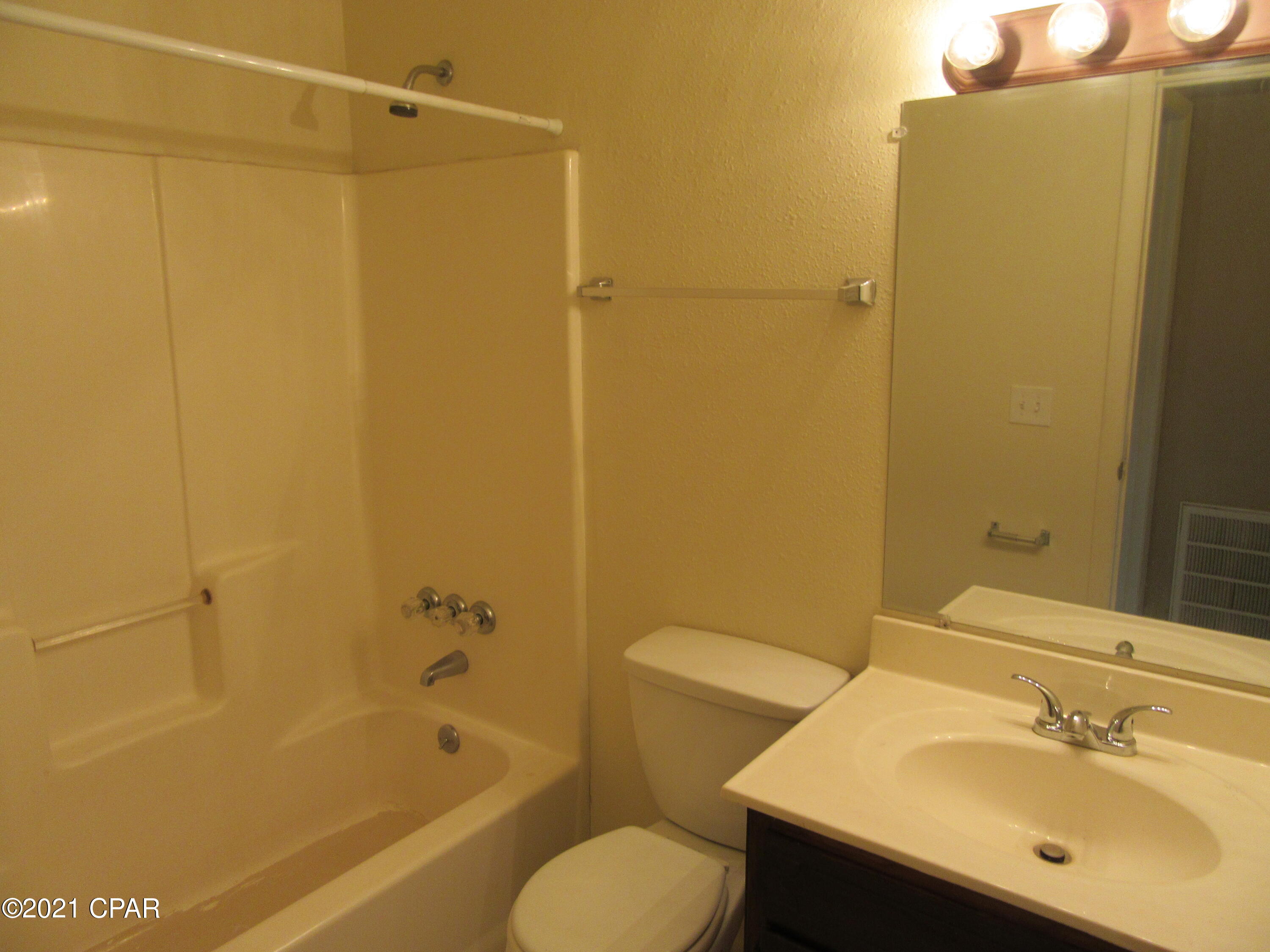 Image 8 For 1104 19th Court E