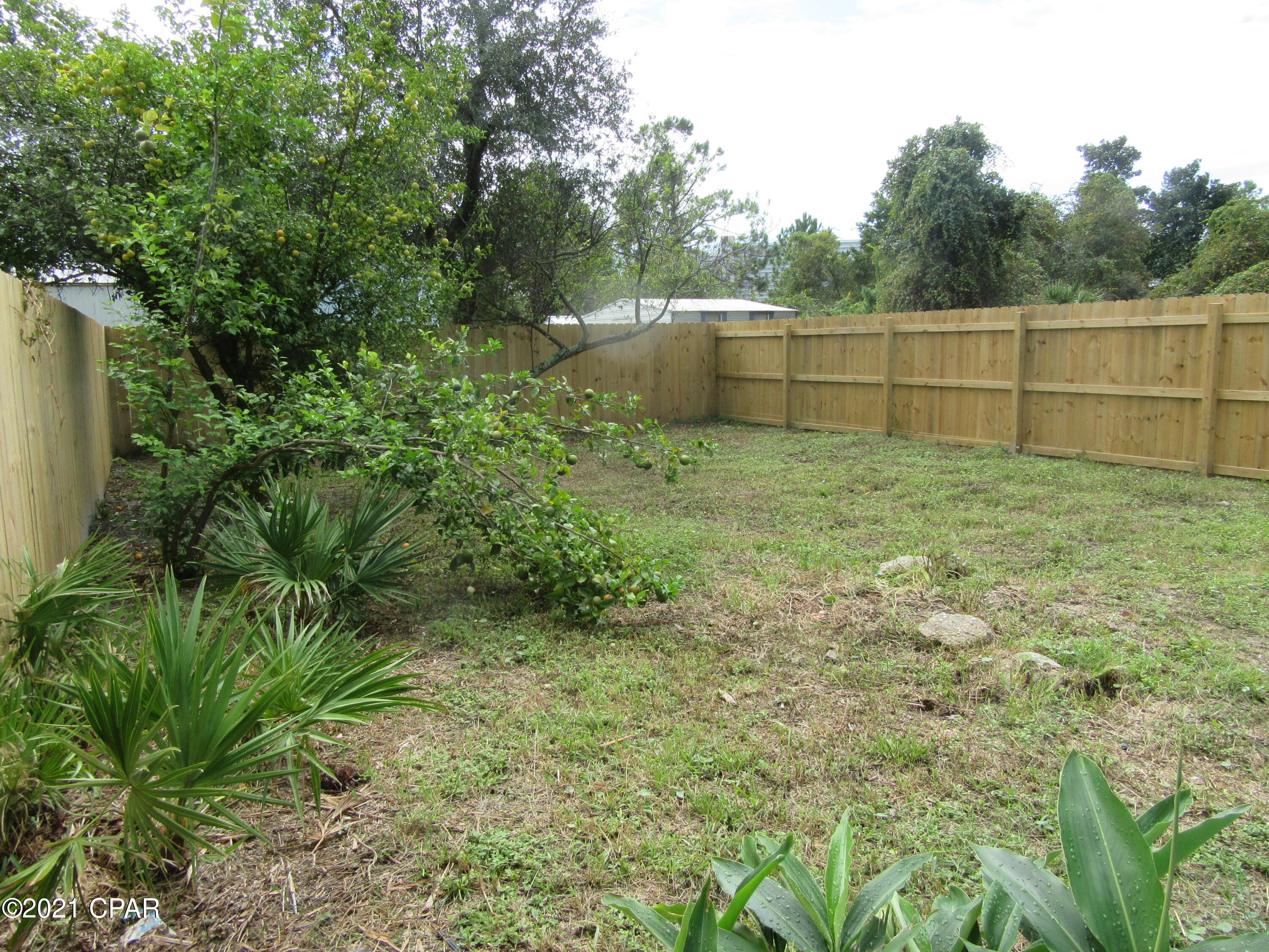 Image 3 For 9823 Clarence Street