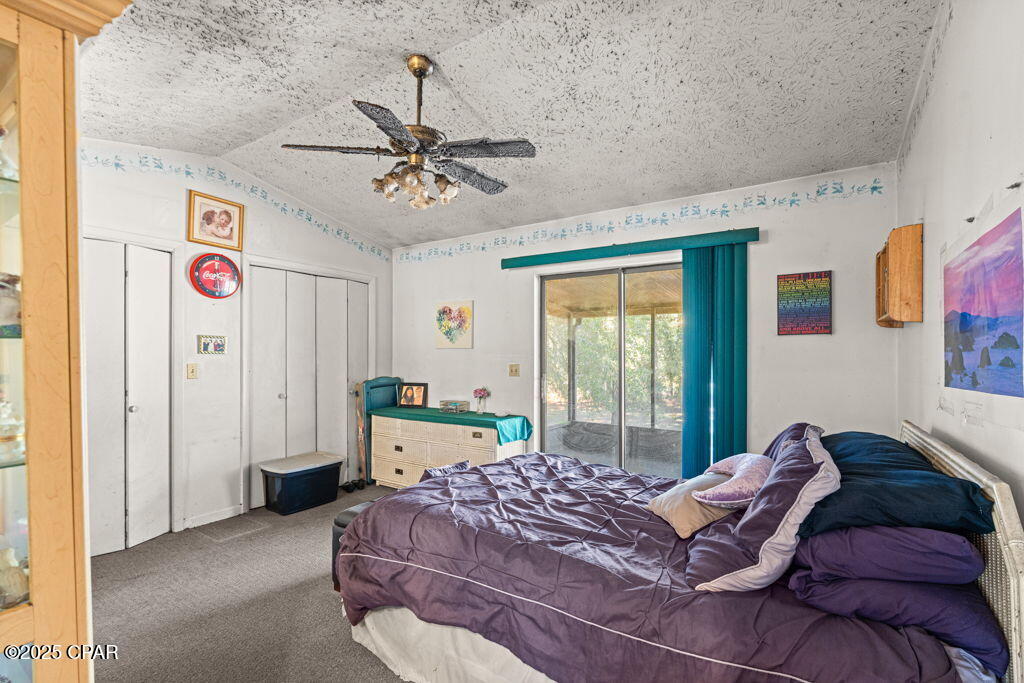 Listing photo id 17 for 3376 Fawn Place