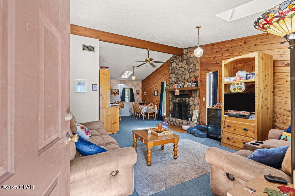 Image 7 For 3376 Fawn Place