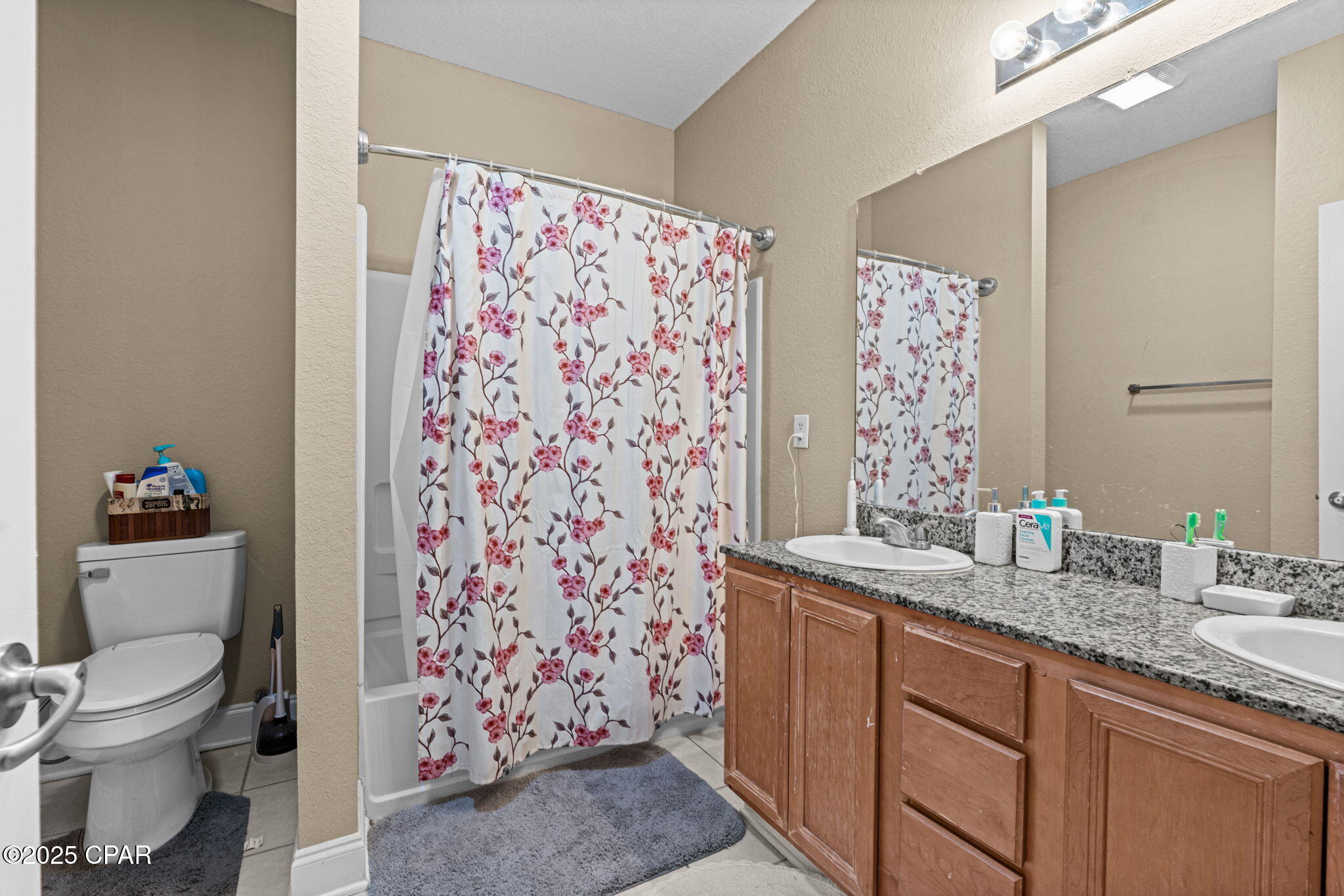 Image 14 For 2107 Avensong Lane 105