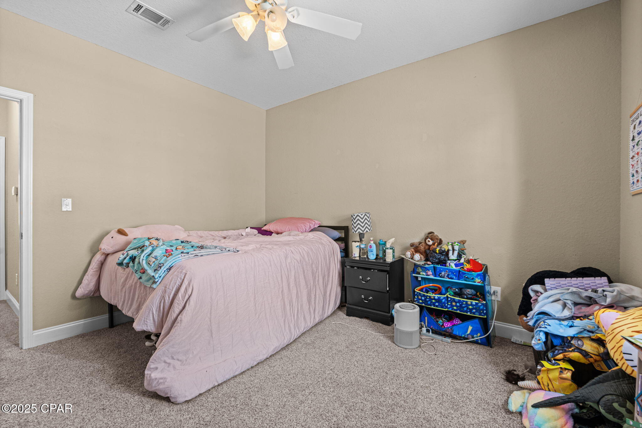 Image 9 For 2107 Avensong Lane 105