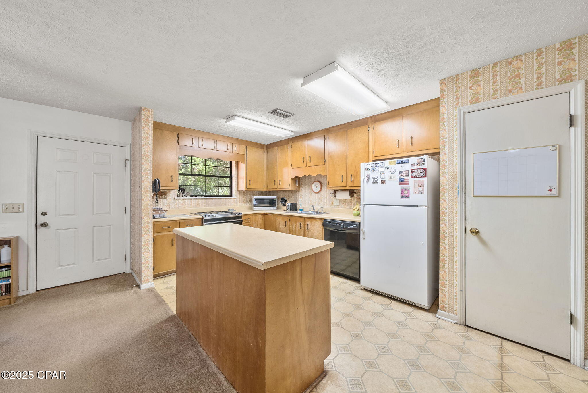 Image 16 For 204 Laird Circle