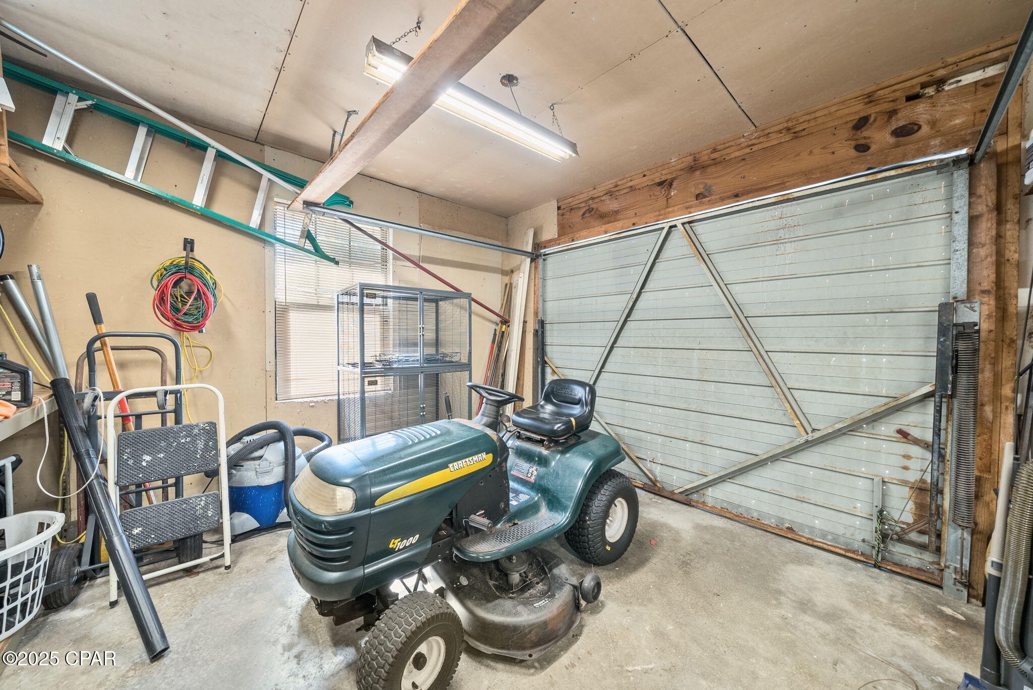 Image 32 For 204 Laird Circle