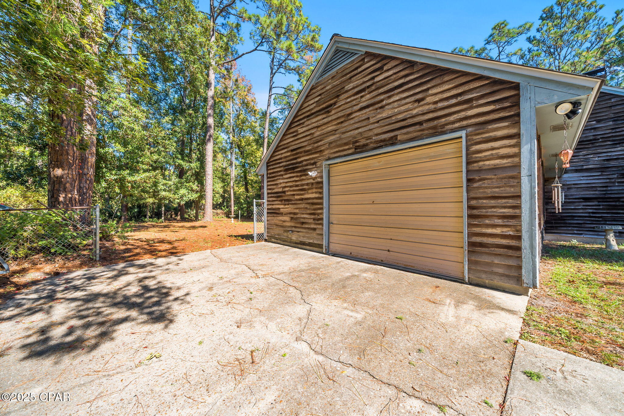 Image 6 For 204 Laird Circle