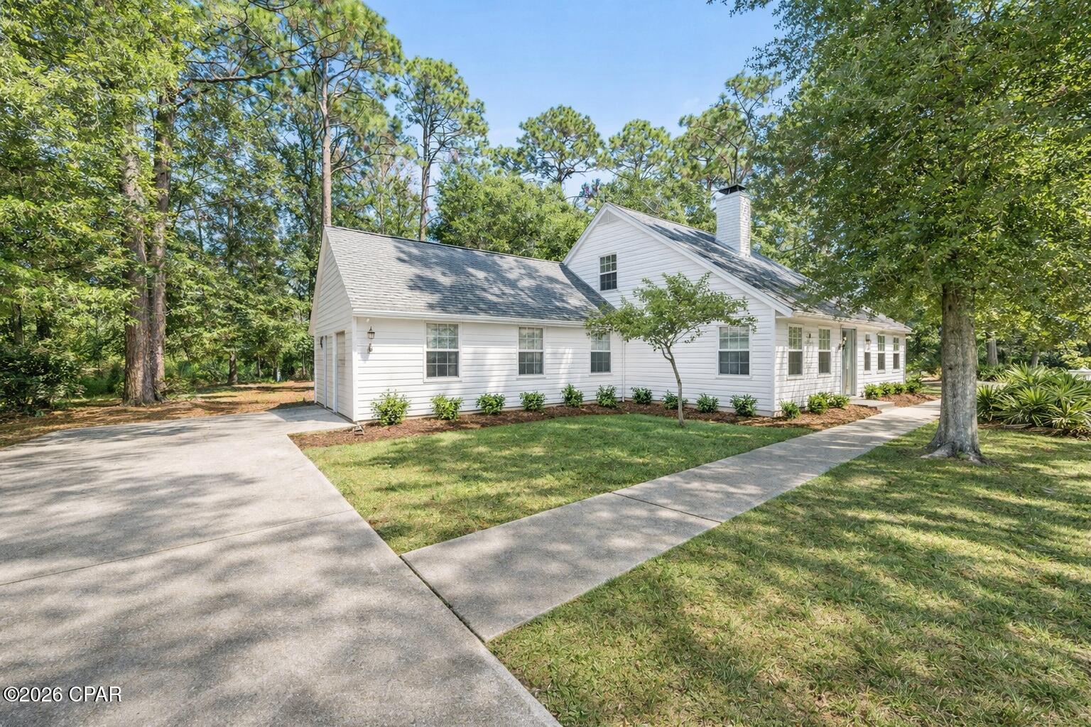 Image 6 For 204 Laird Circle