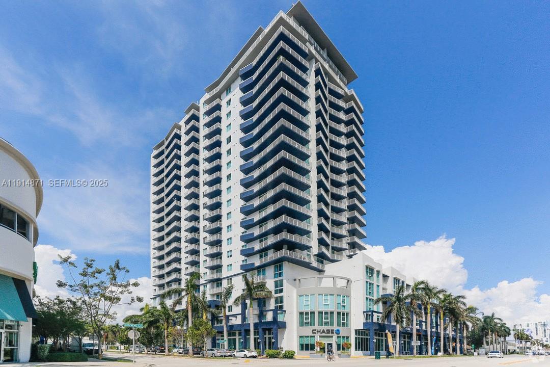 1800 Biscayne Plaza Condo