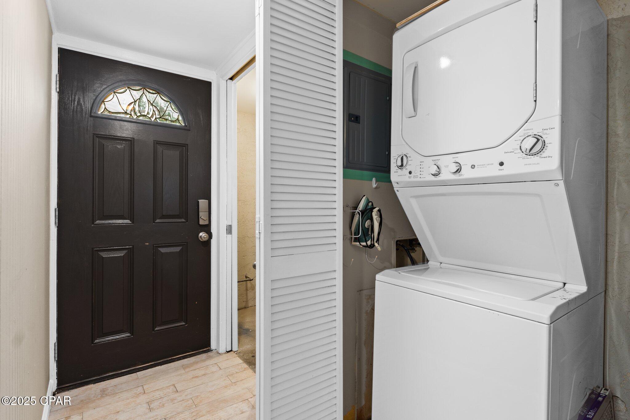 Image 4 For 6901 Lagoon Drive 1