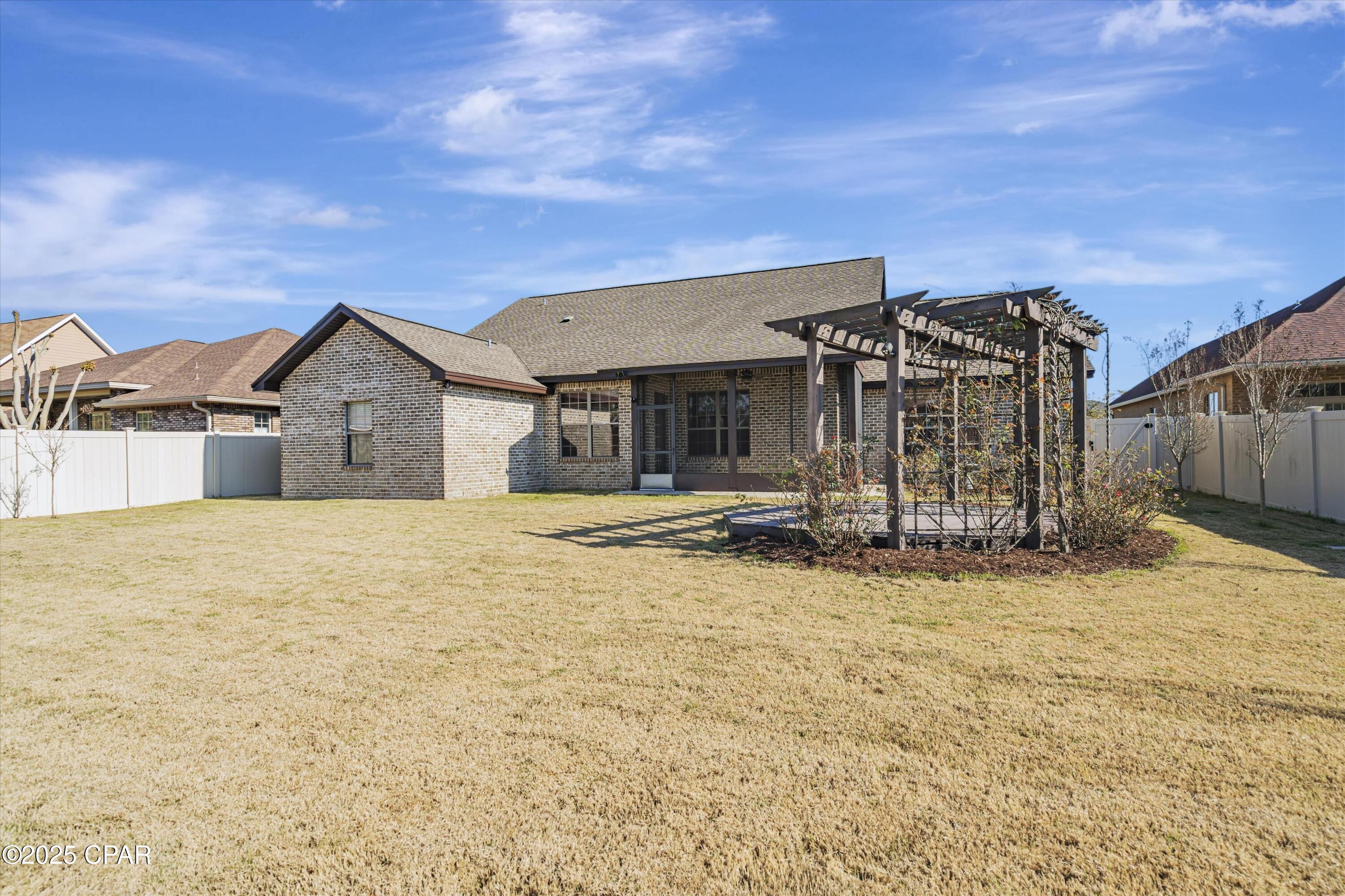 Image 32 For 2608 Redtail Street