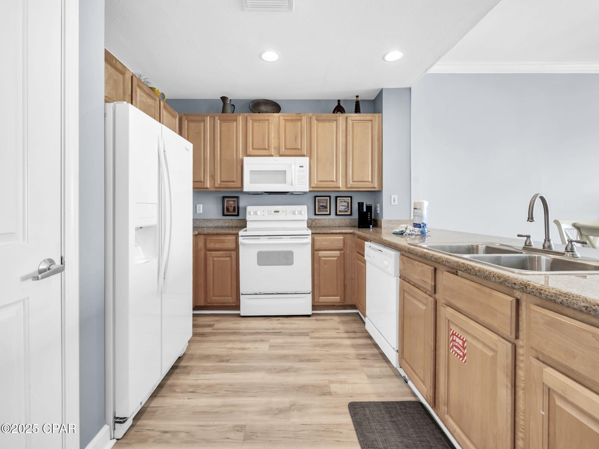 Image 11 For 10713 Front Beach Road 1503