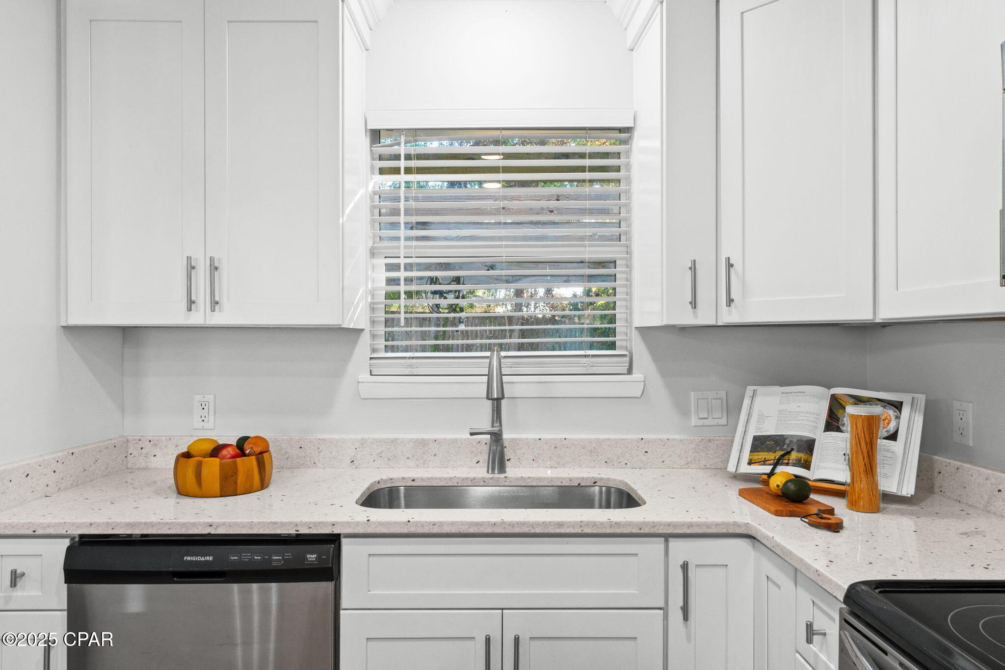 Image 14 For 2603 Cypress Street