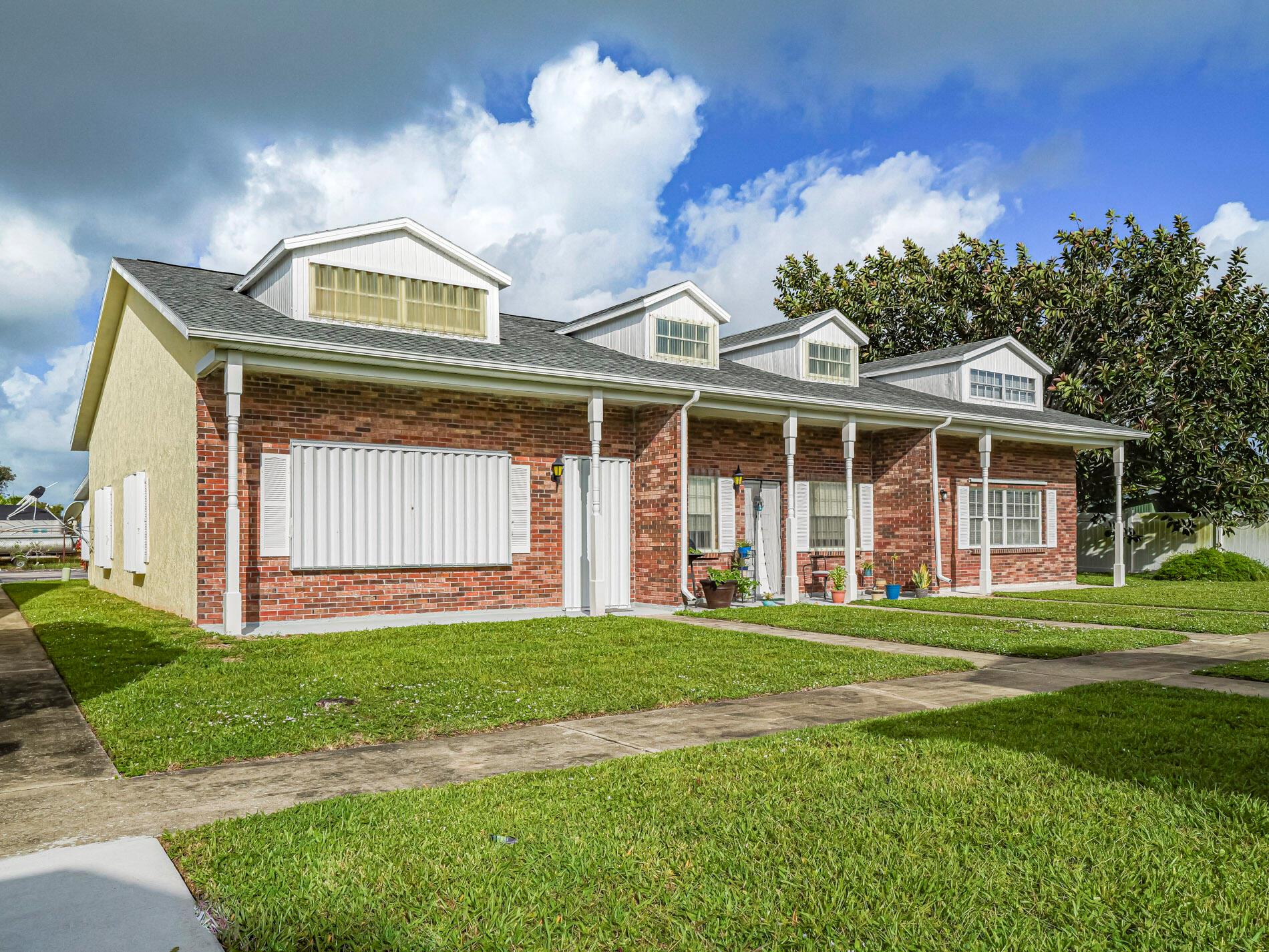 Summit Cove Condo Ph VI