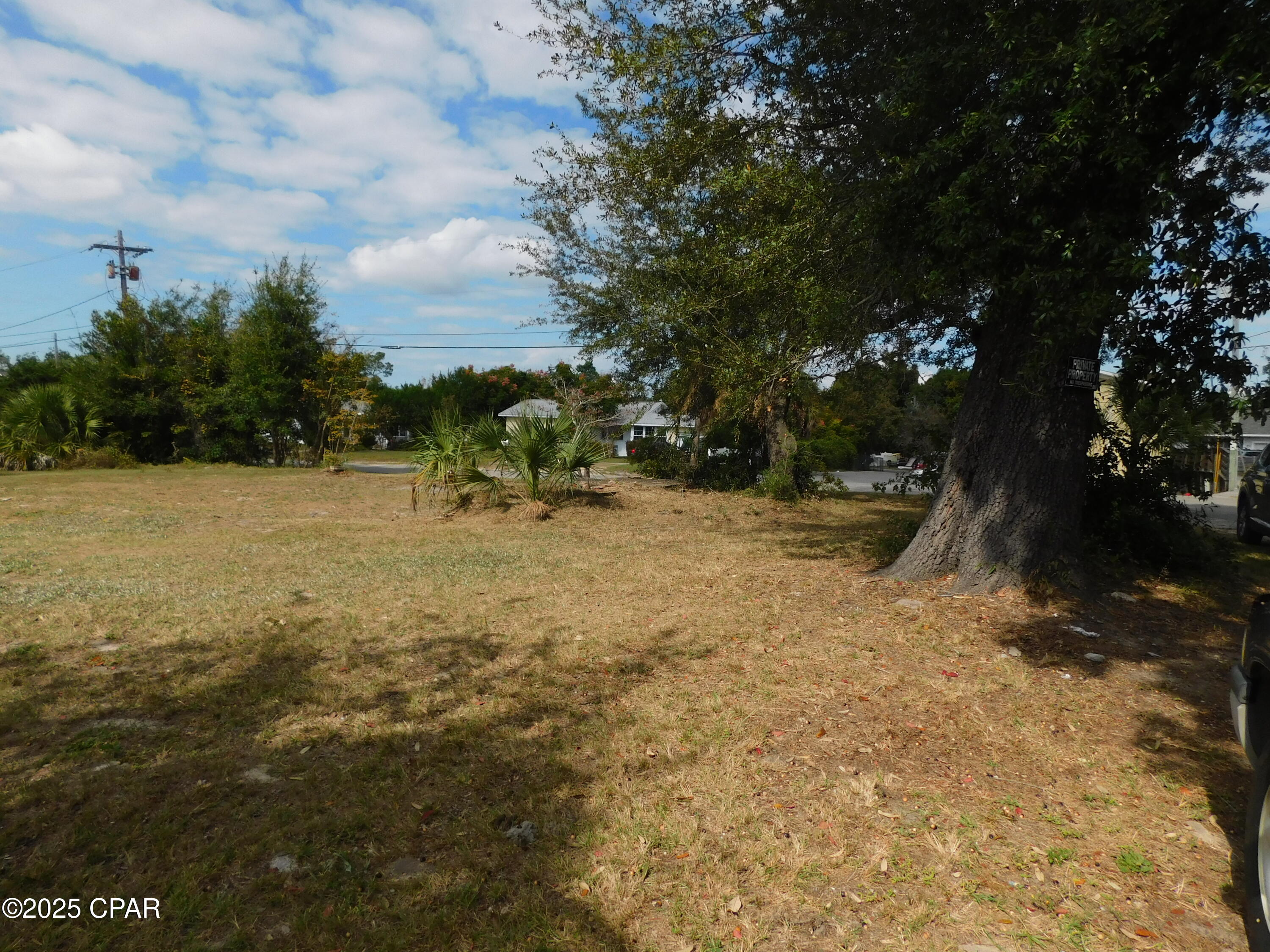 Image 11 For 823 State Avenue