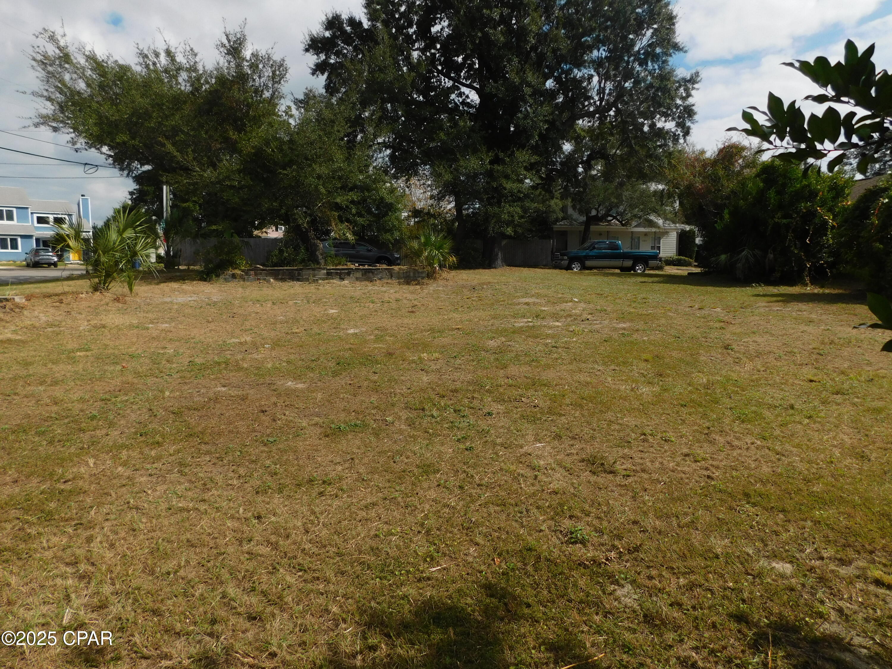 Image 7 For 823 State Avenue