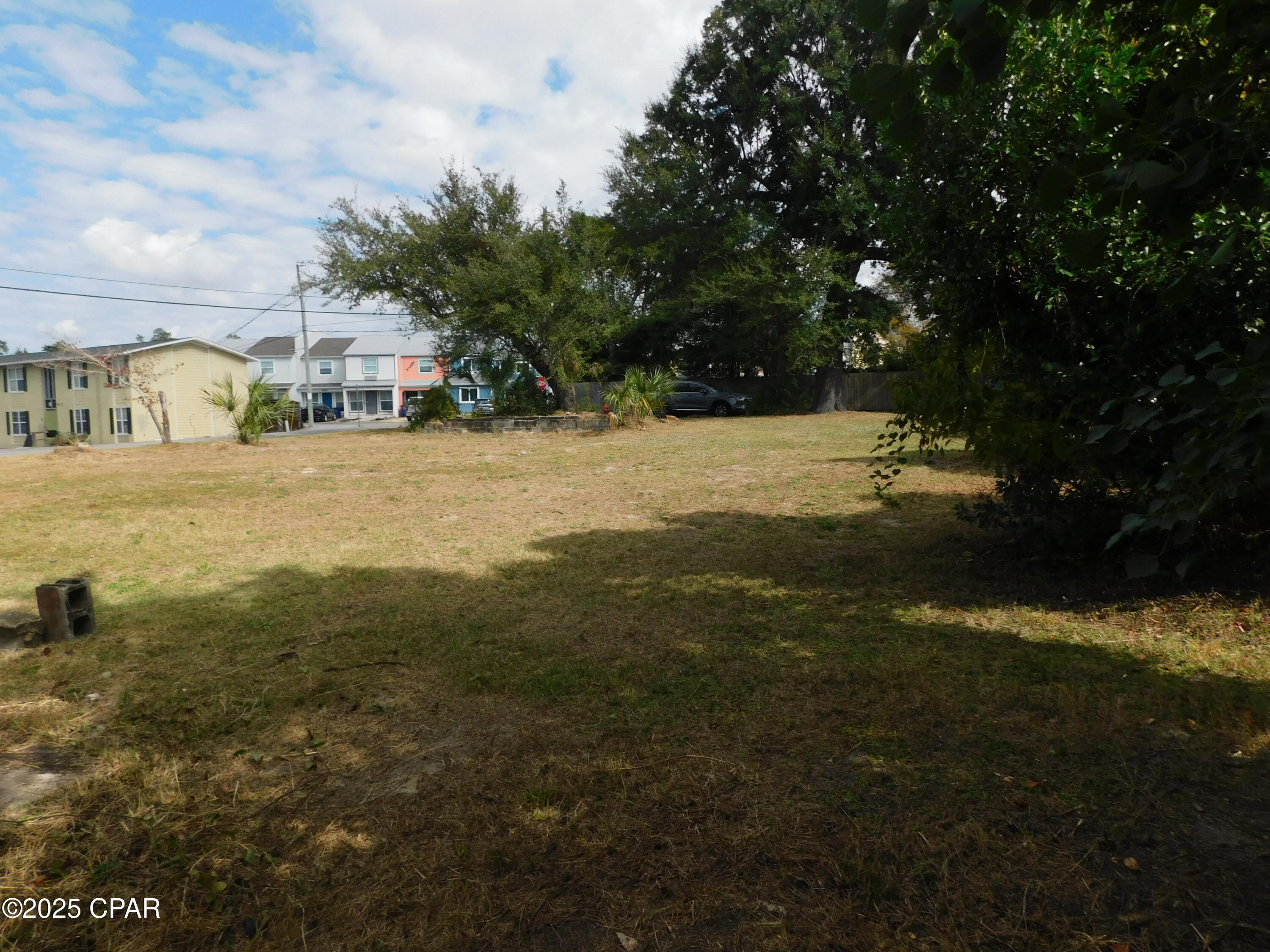 Image 8 For 823 State Avenue