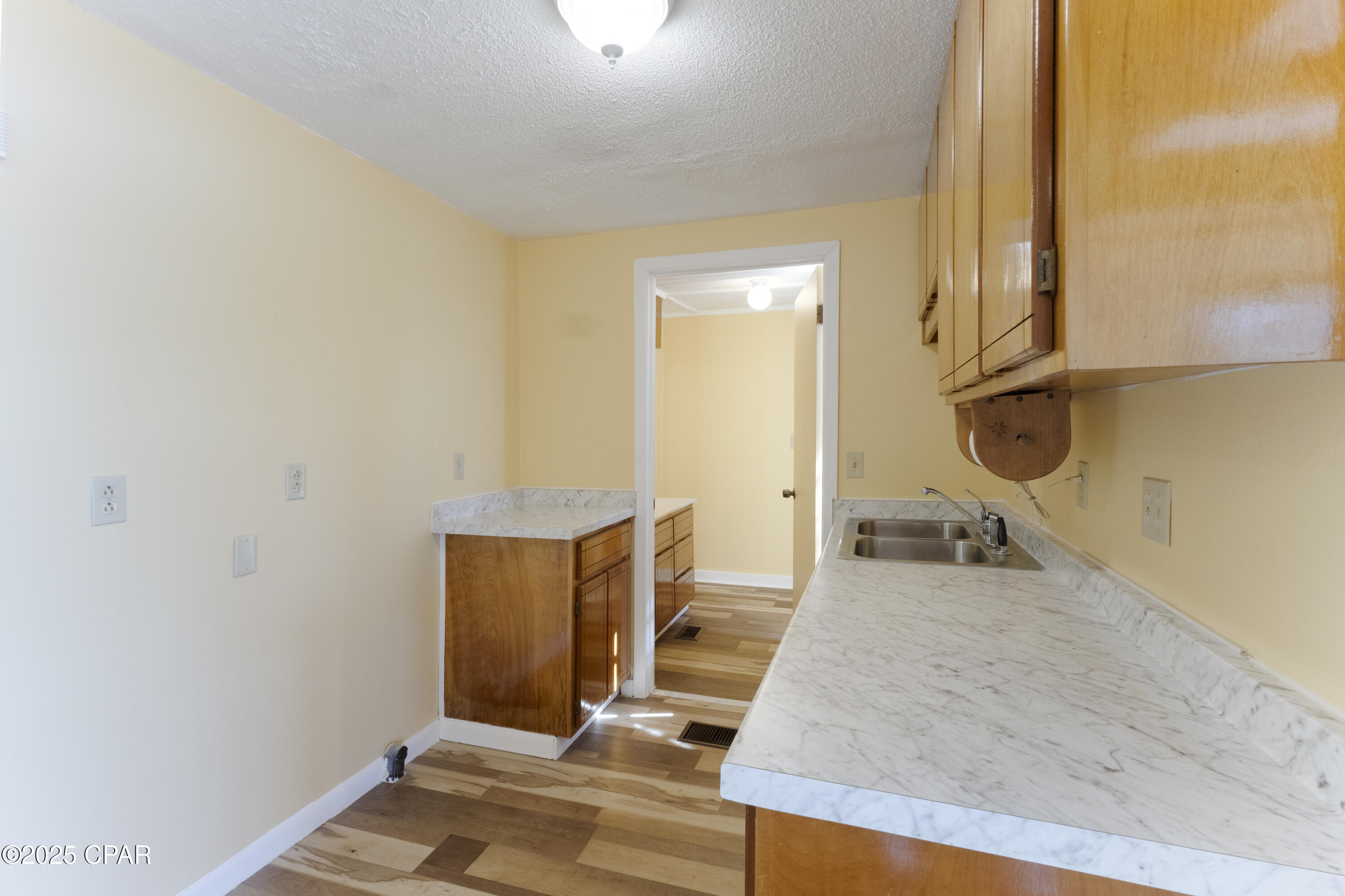 Image 19 For 8616 Osceola Street