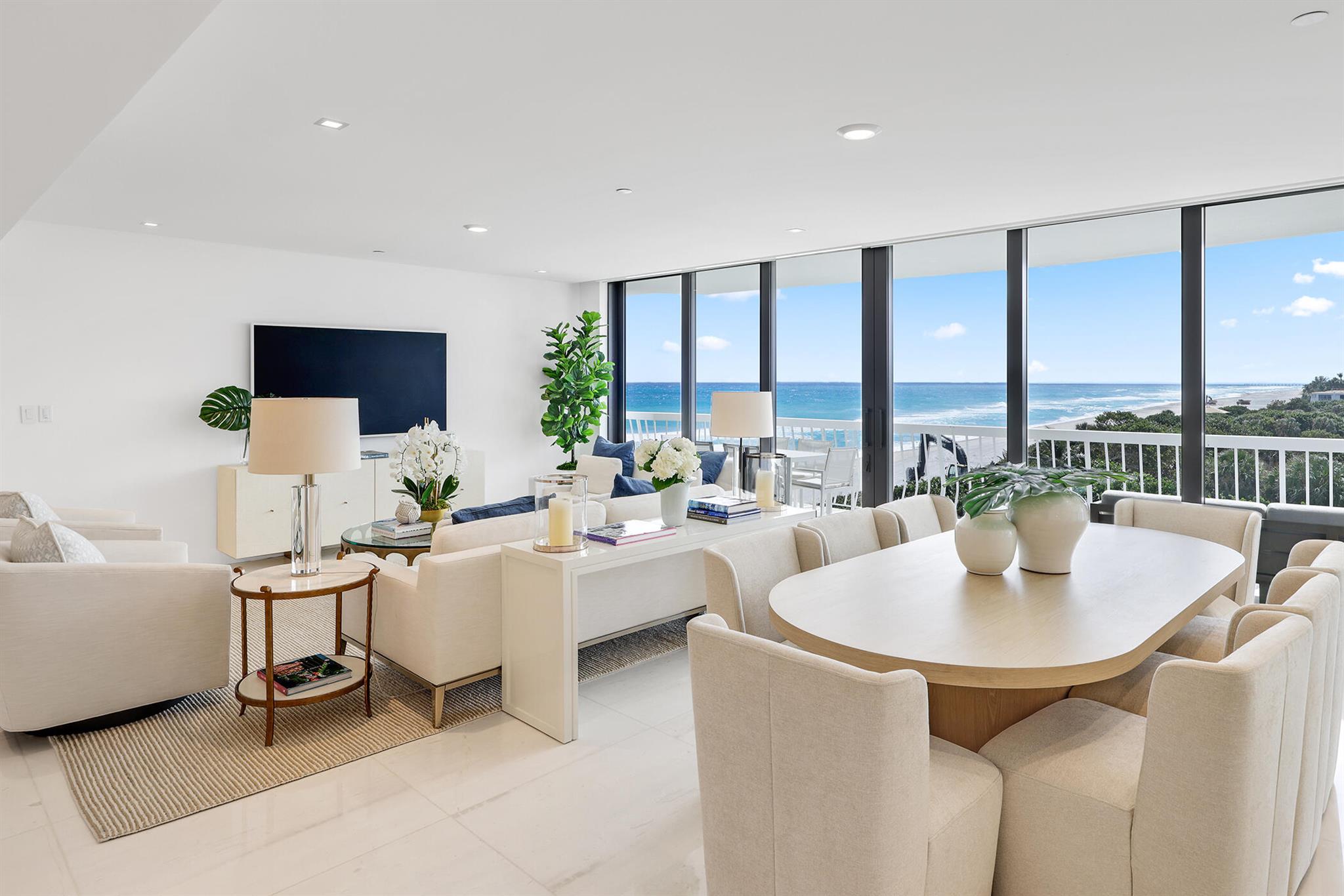 Twenty One Hundred Condo