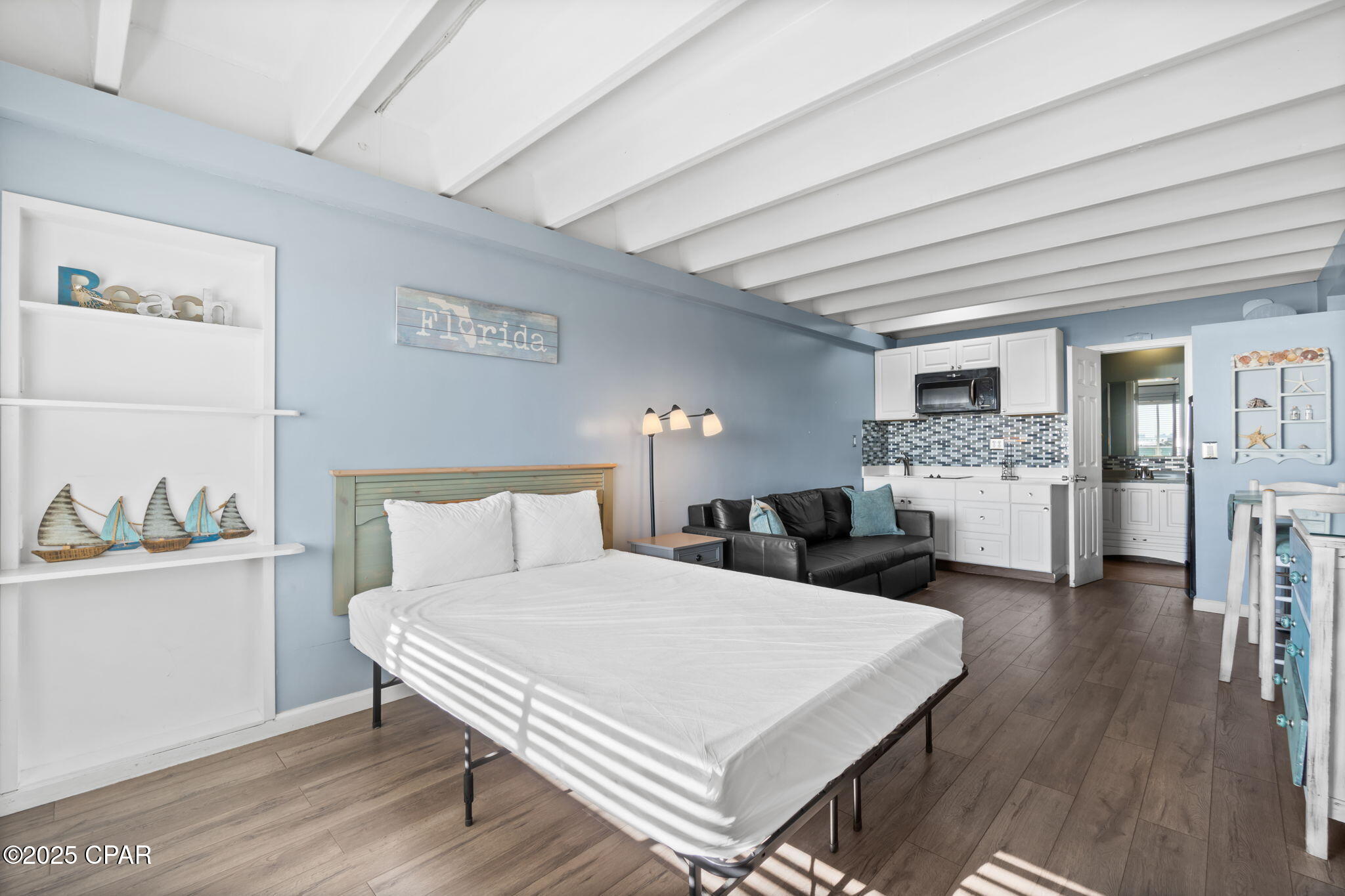 Image 2 For 14401 Front Beach Road 431