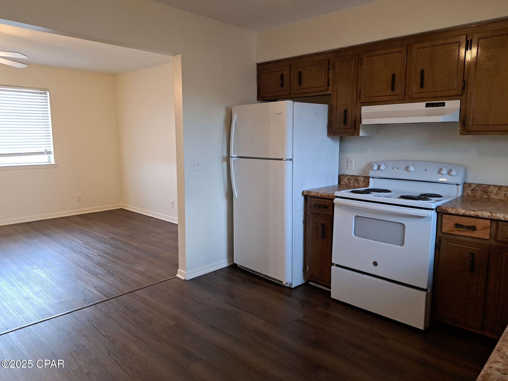 Image 2 For 3704 11th Street C