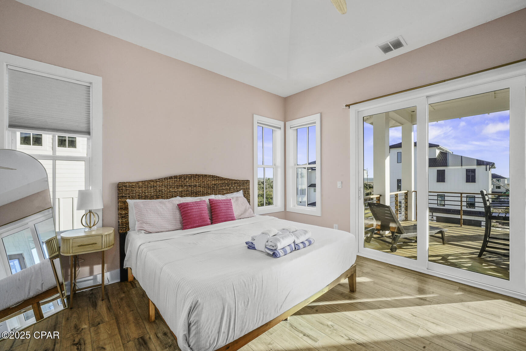 Image 32 For 225 Sugar Sand Way