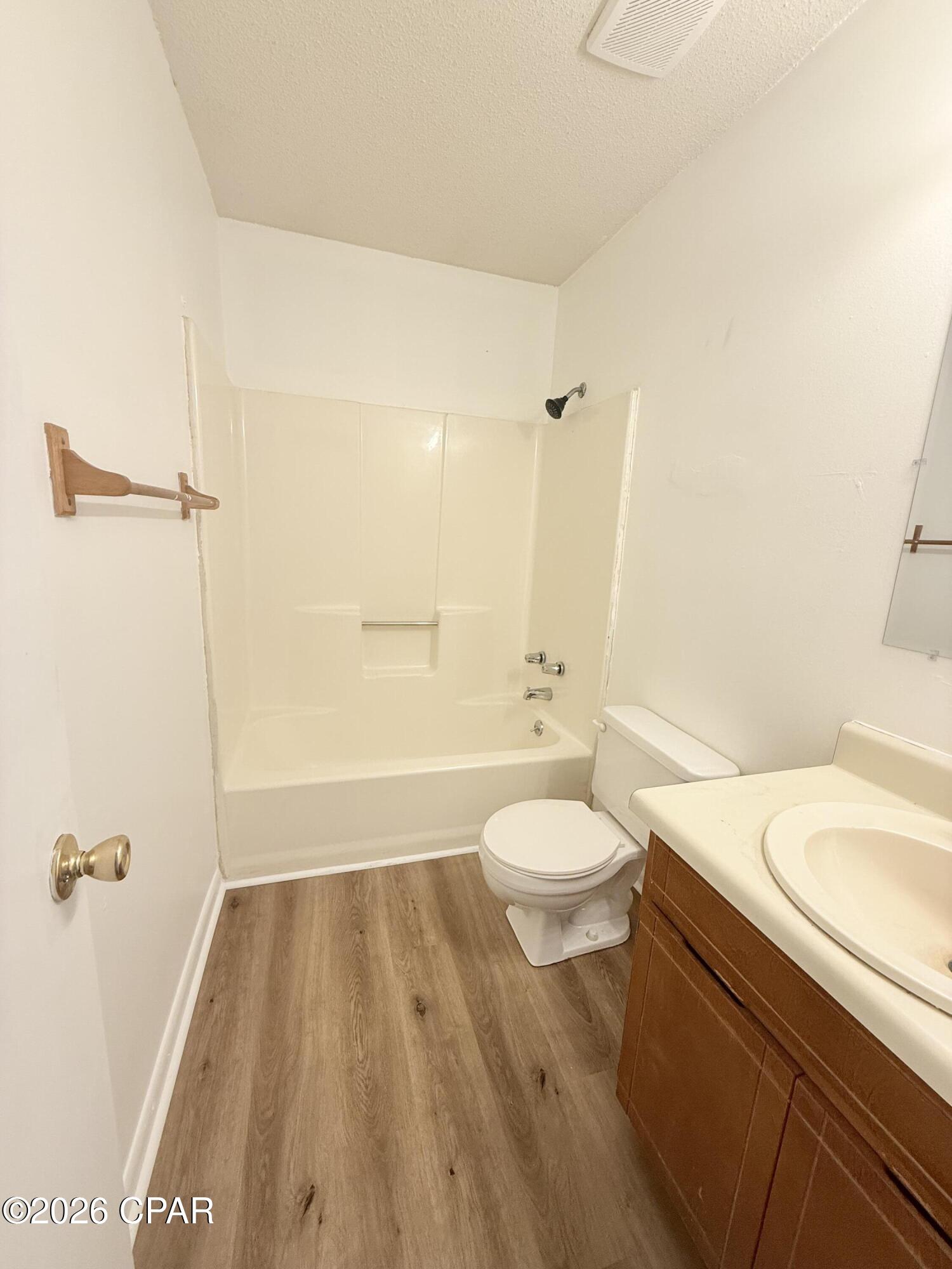 Image 6 For 130 Beulah Avenue #8