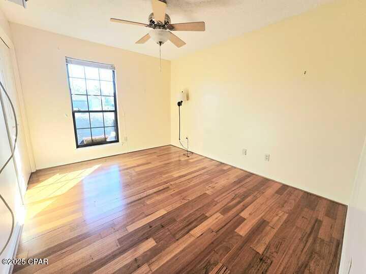 Image 6 For 5309 Robert Holmes Drive 8