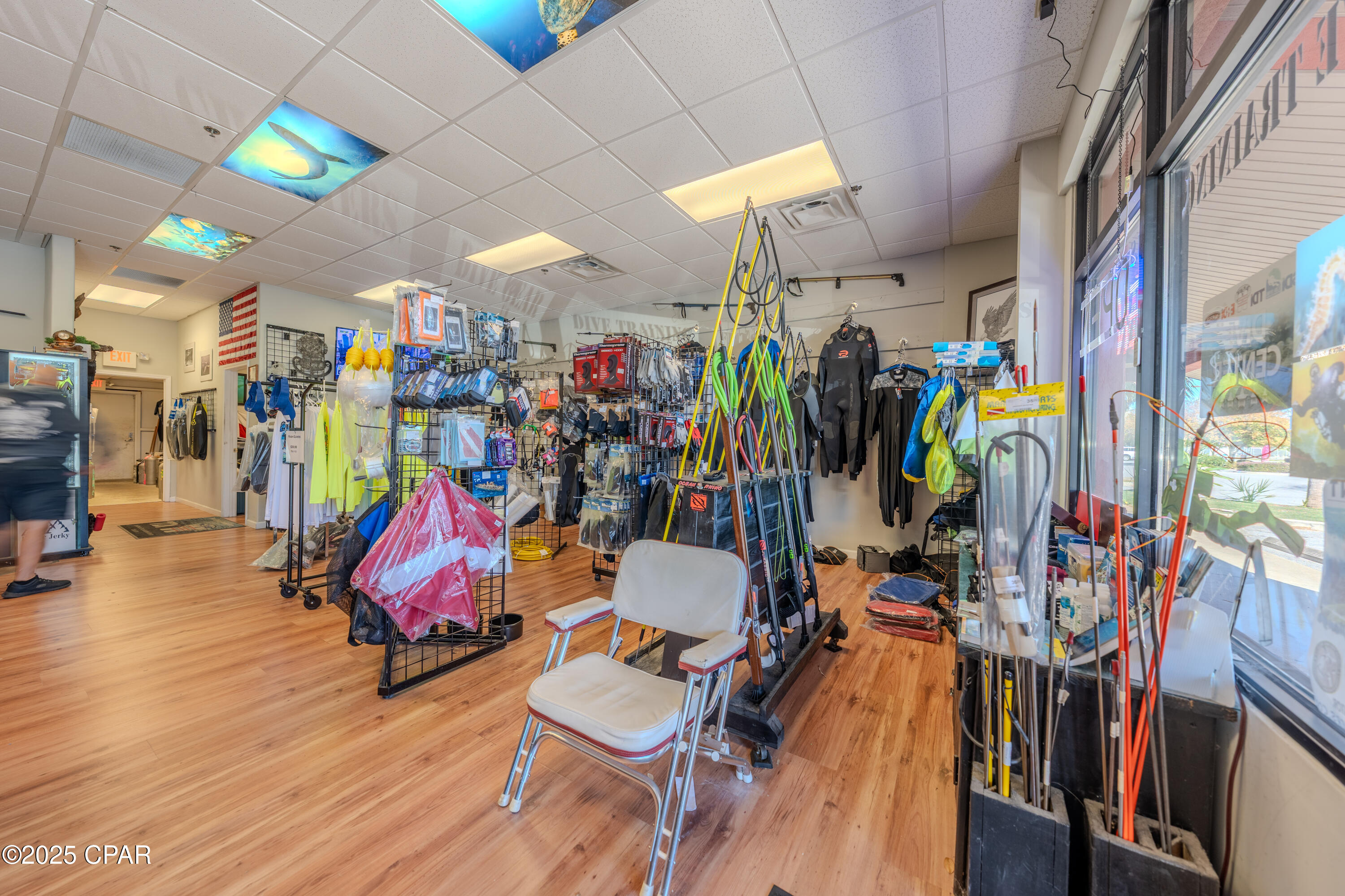 Image 4 For 1016 Thomas Drive 104