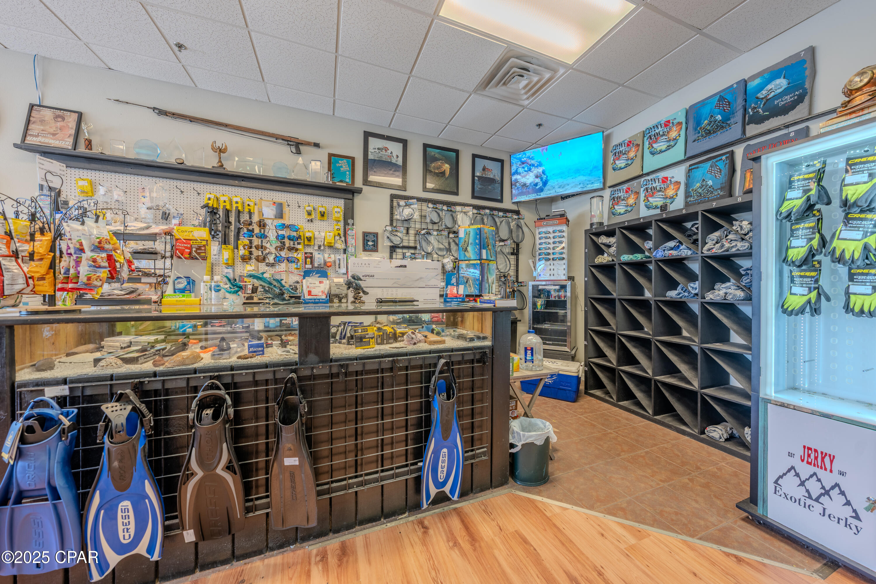 Image 6 For 1016 Thomas Drive 104